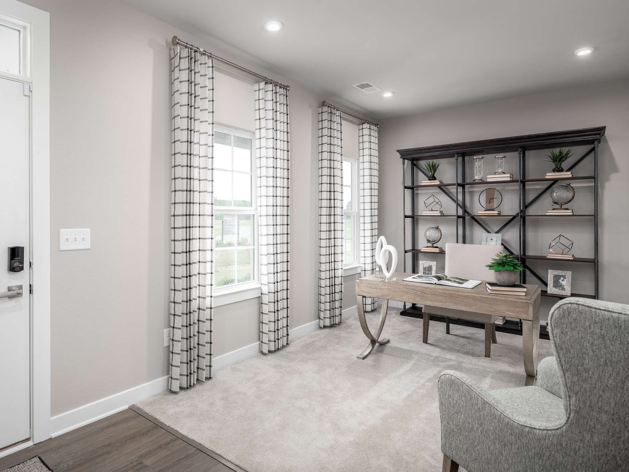 5043 Kensington Way, Pleasant View, TN 37146