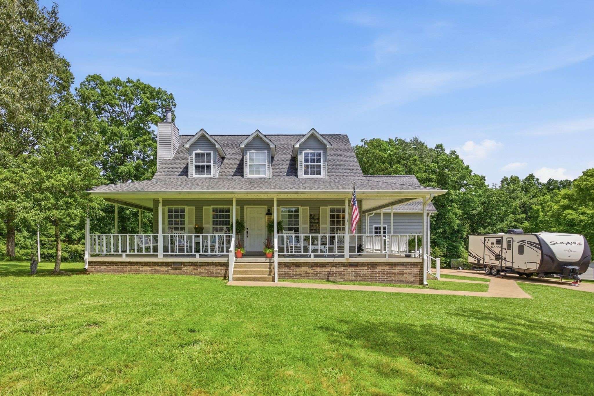 131 Pin Oaks Ln, Hohenwald, TN 38462