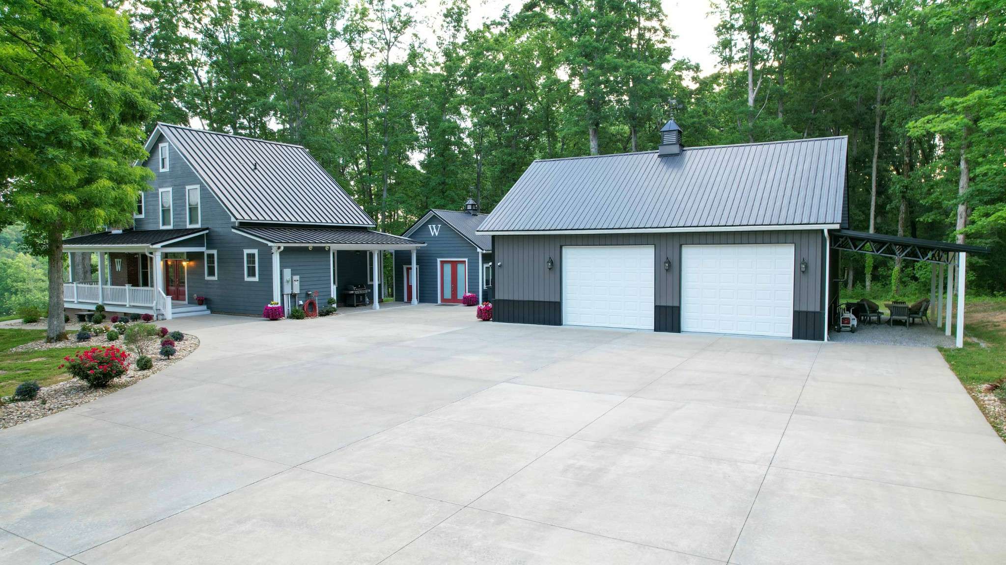 1267 Wades Branch Rd, Centerville, TN 37033