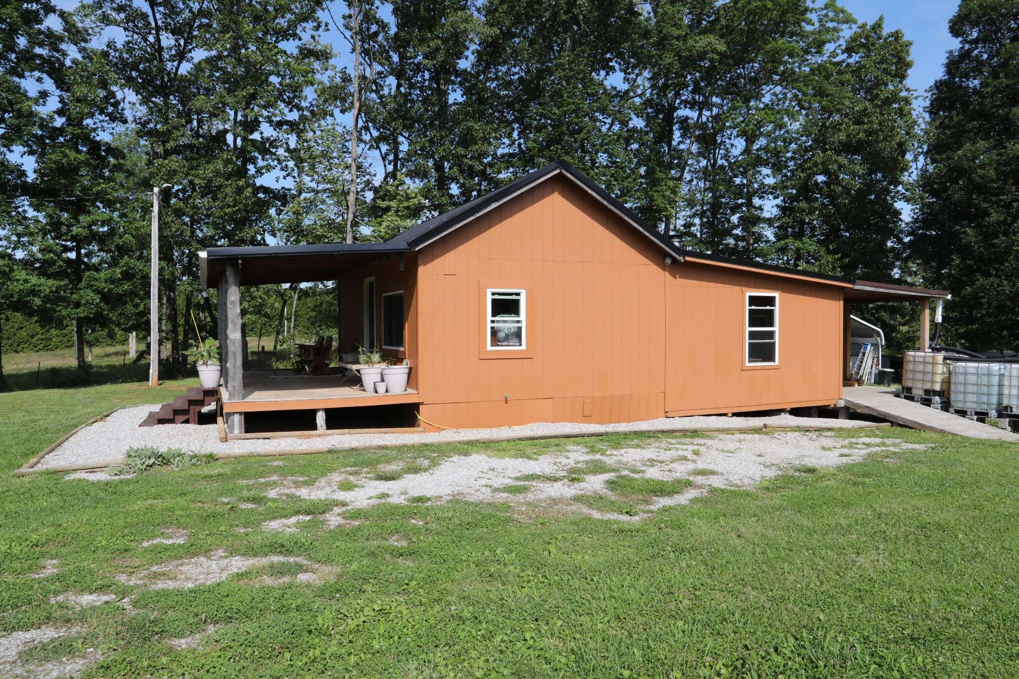 771 Long Mountain Rd, Mcminnville, TN 37110