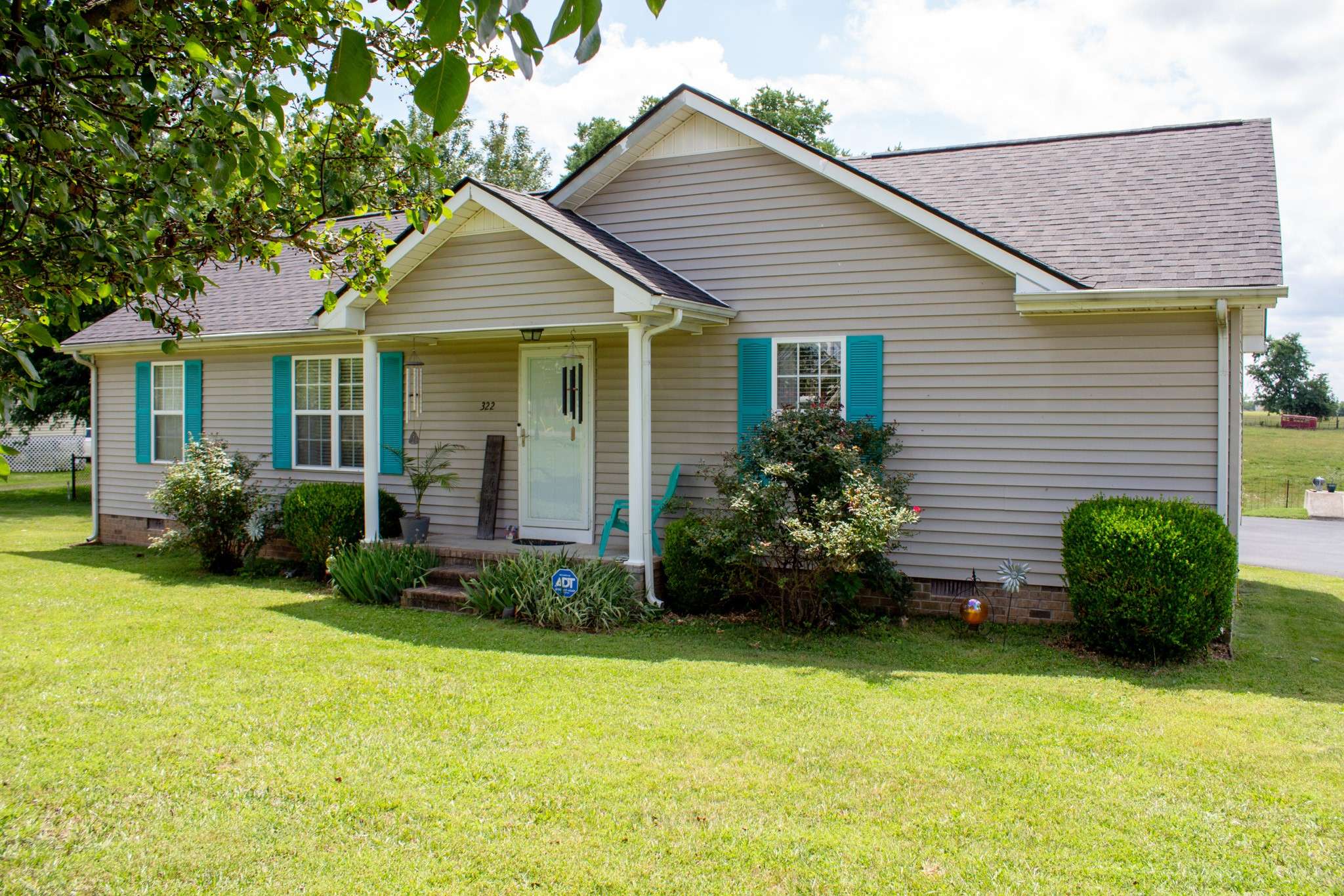 322 Joyce Cir, Lafayette, TN 37083