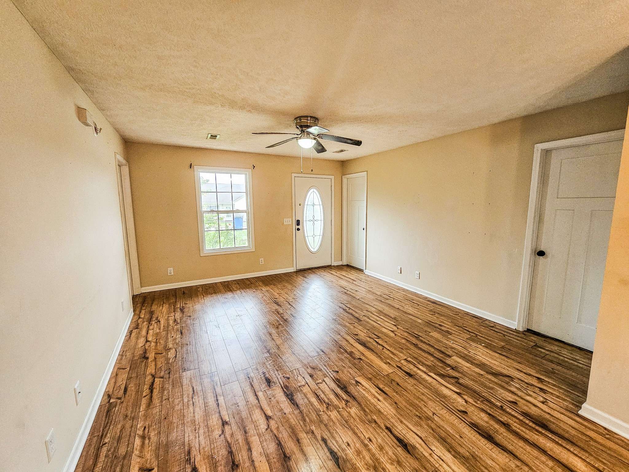 103 Stonefield Cir, Shelbyville, TN 37160