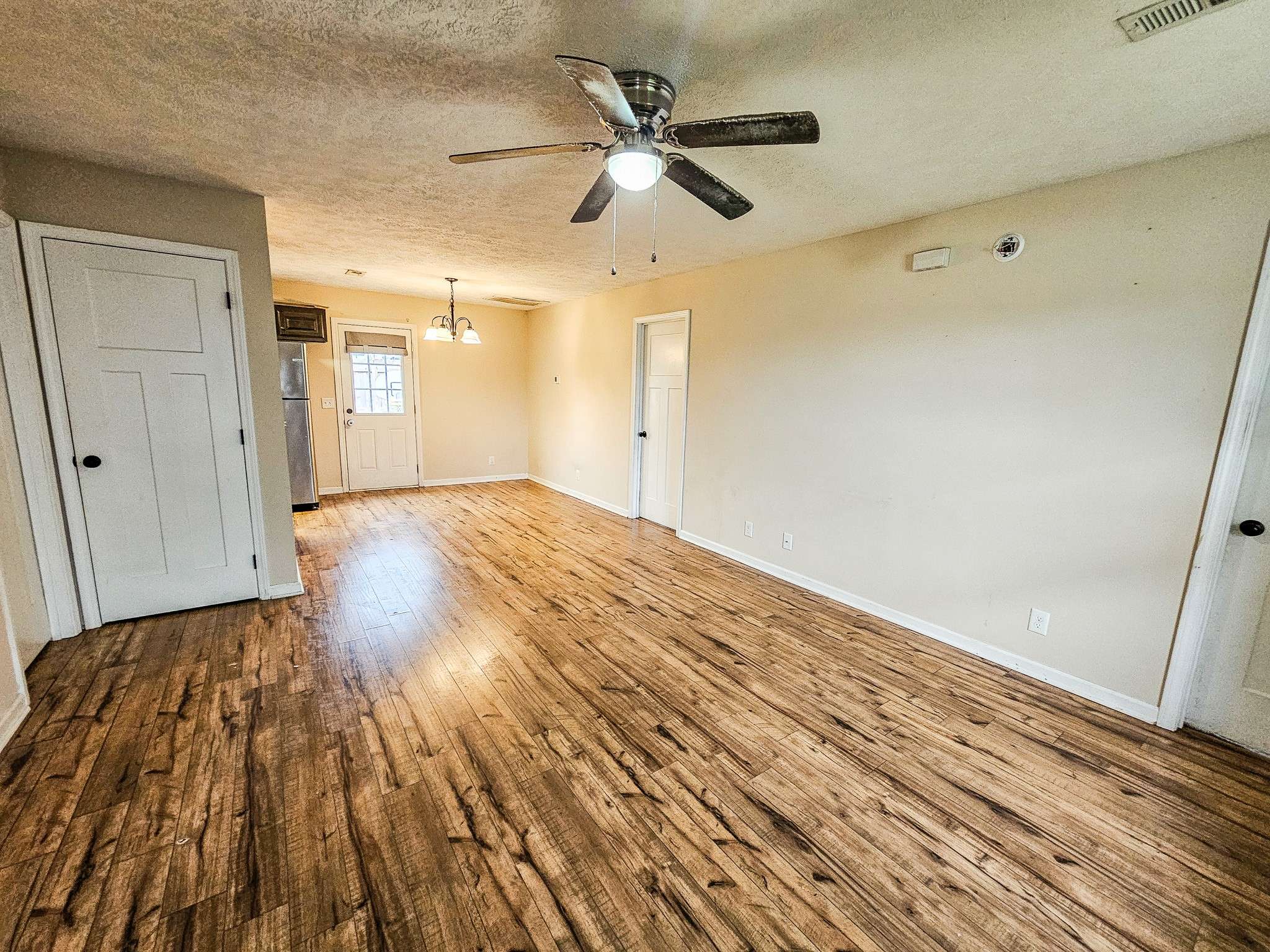 103 Stonefield Cir, Shelbyville, TN 37160