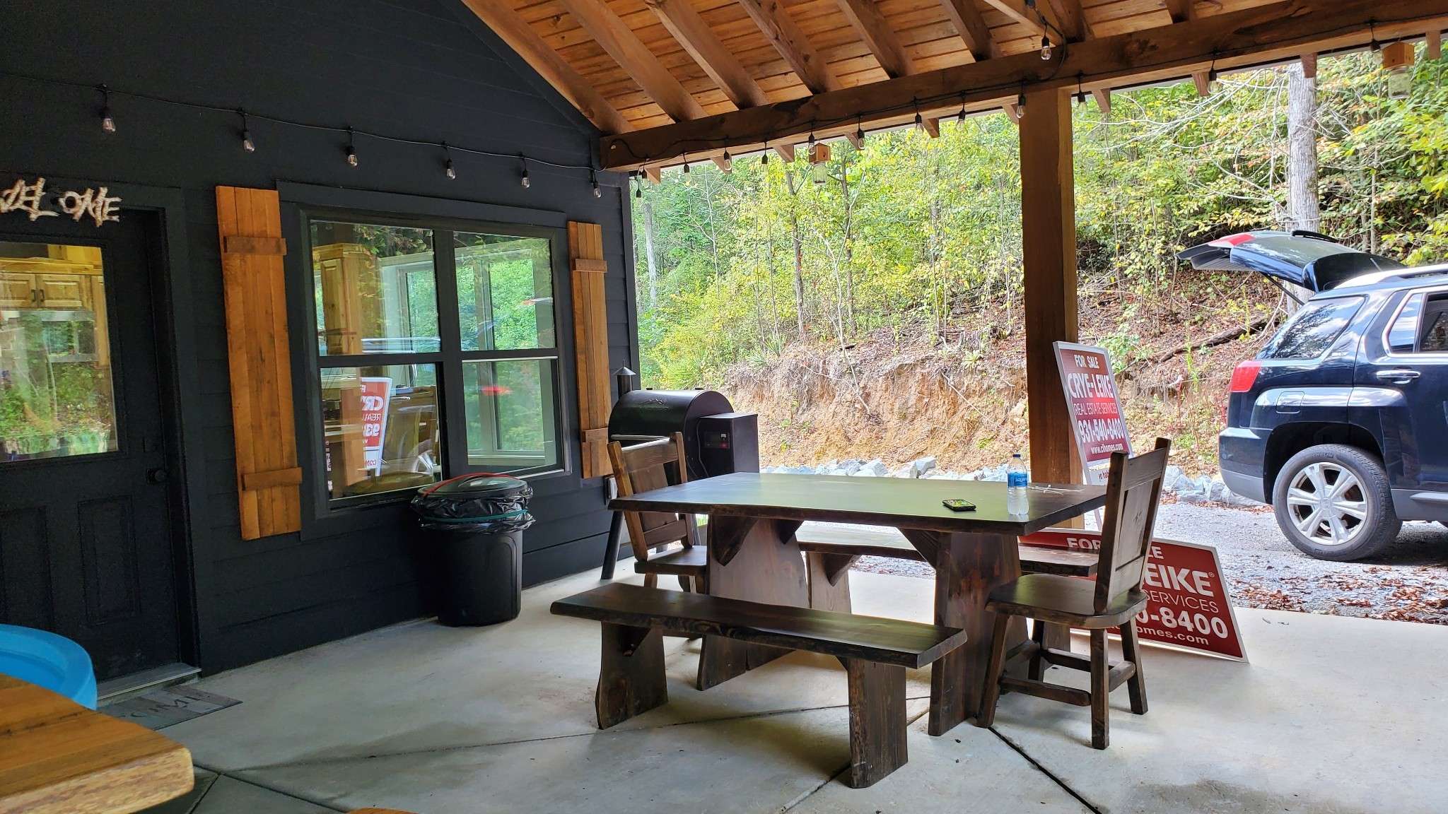 570 Beasley Hollow Rd, Linden, TN 37096