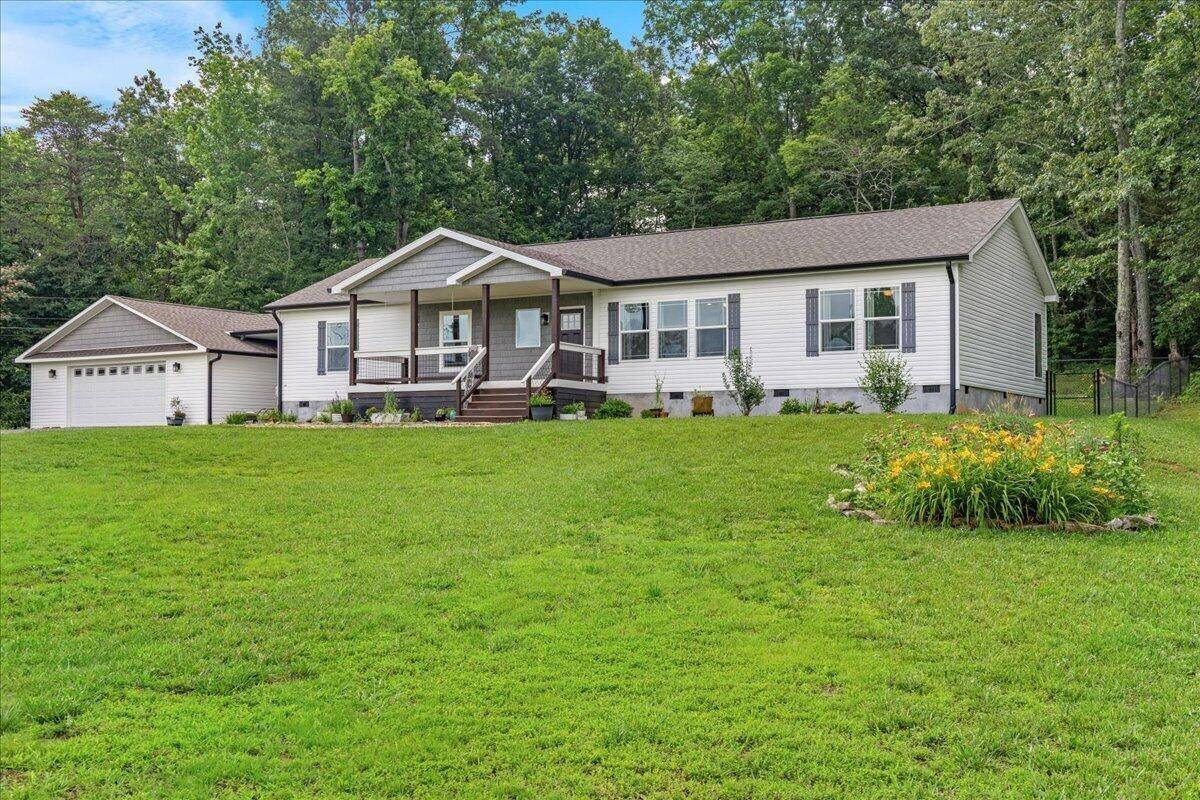 204 County Road 439, Athens, TN 37303