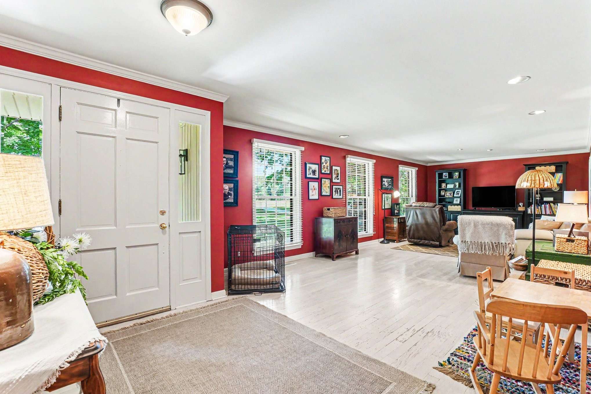 1296 Lawrence Ln, Springfield, TN 37172