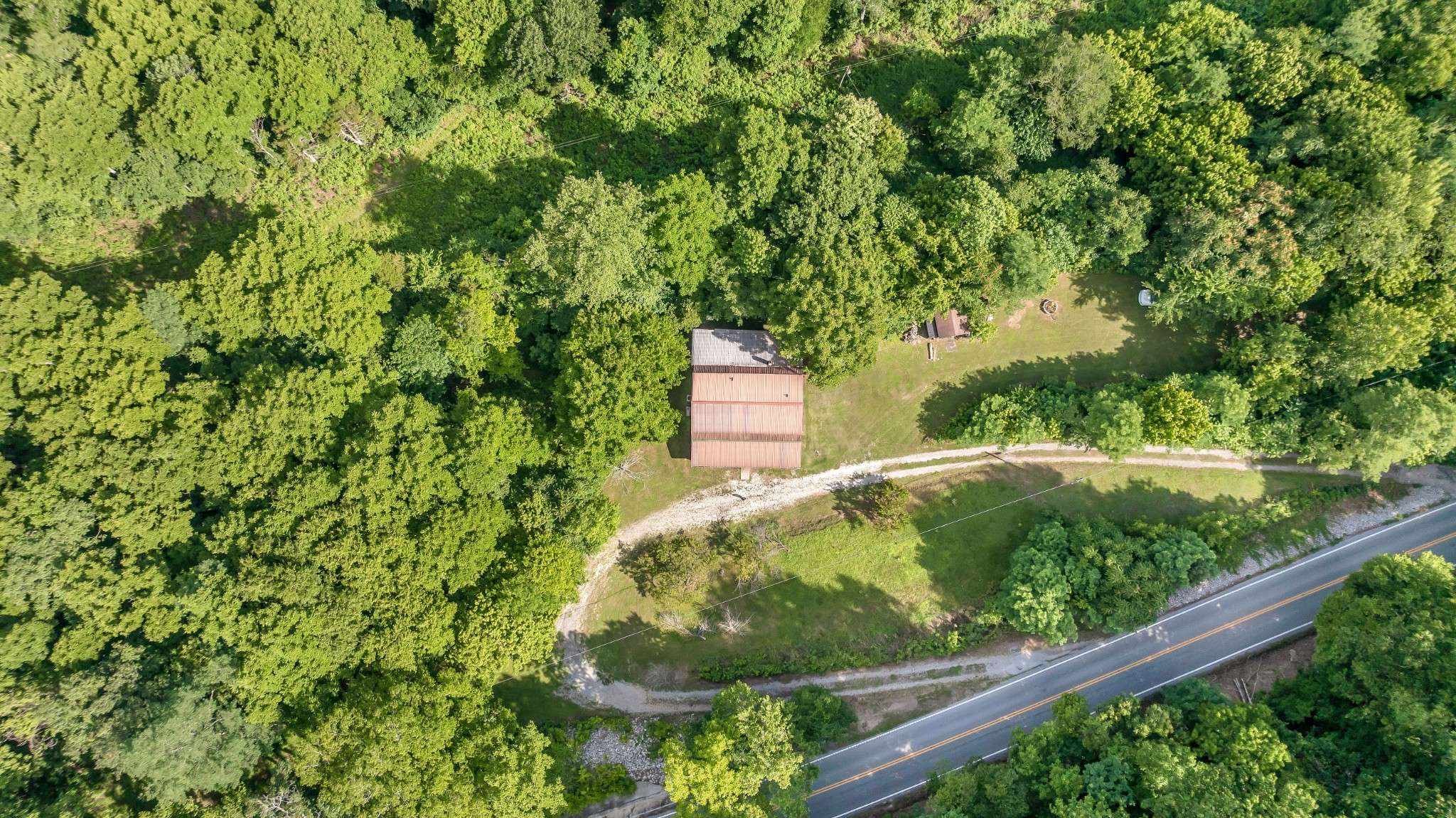 16600 Center Hill Dam Rd, Silver Point, TN 38582