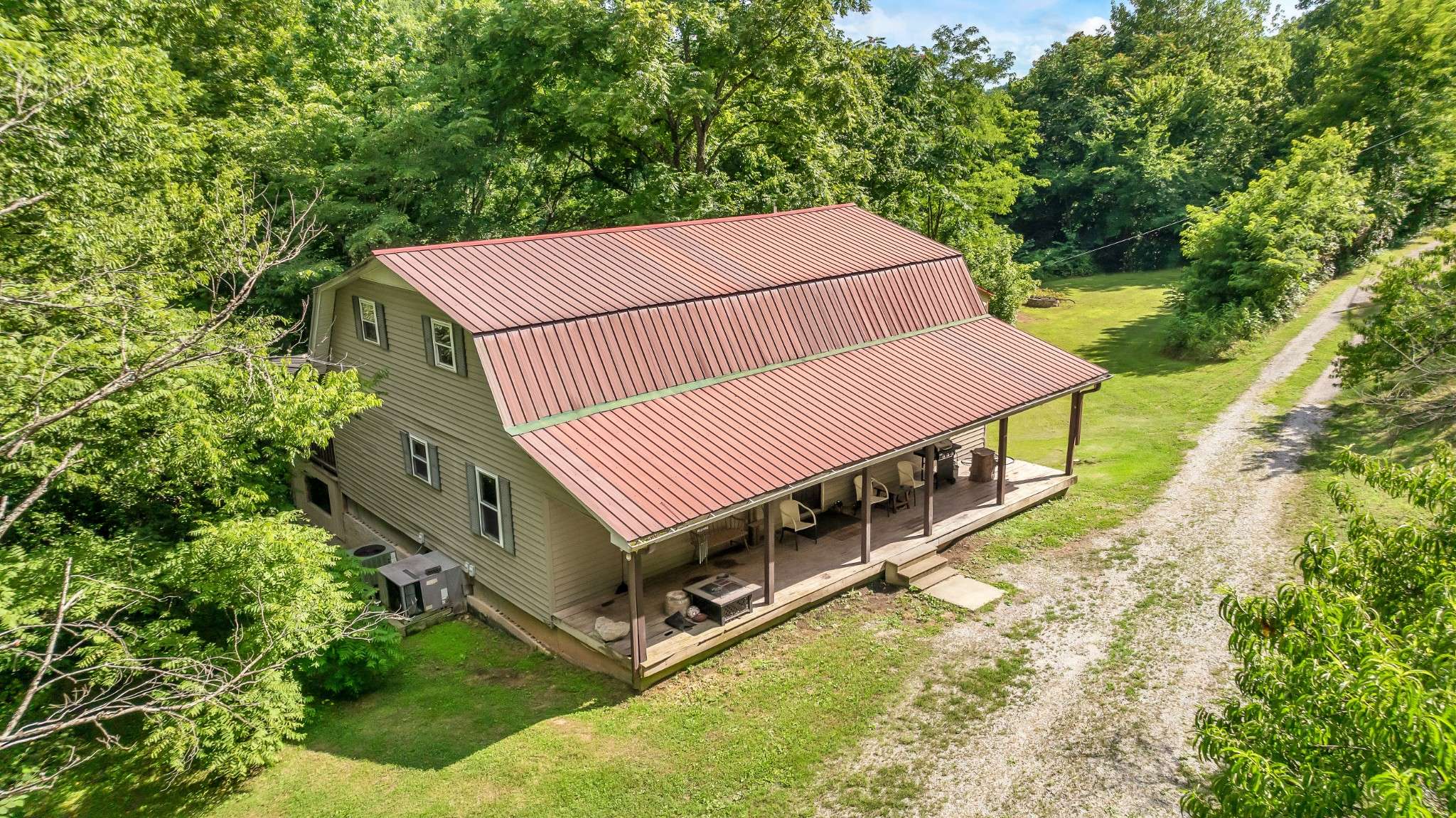 16600 Center Hill Dam Rd, Silver Point, TN 38582