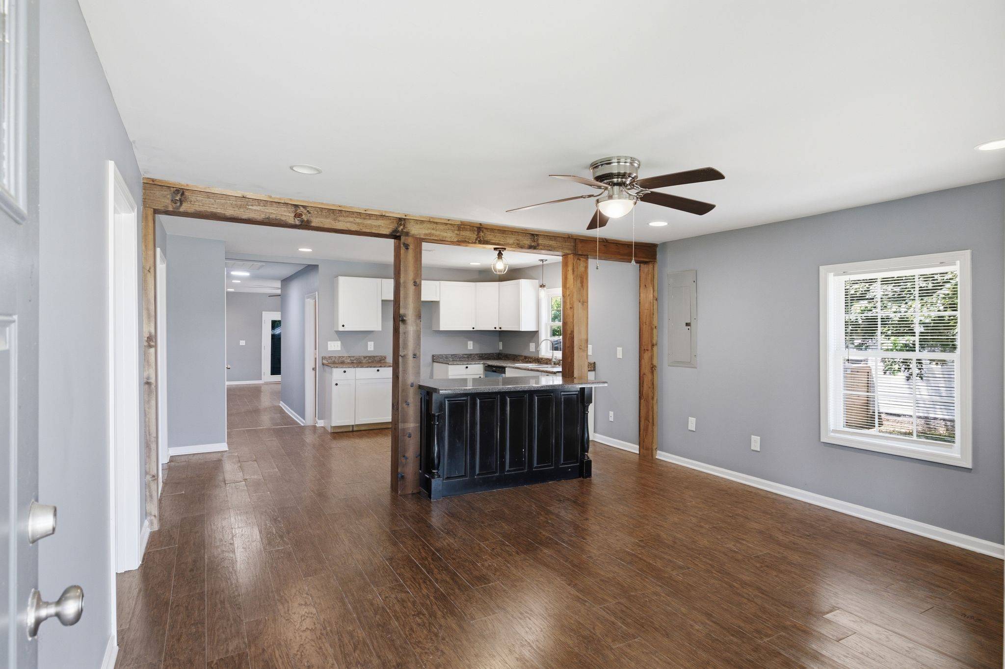 8361 Mount Joy Rd, Mount Pleasant, TN 38474
