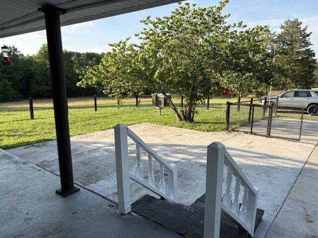 1849 Blythe Ferry Lane, Birchwood, TN 37308