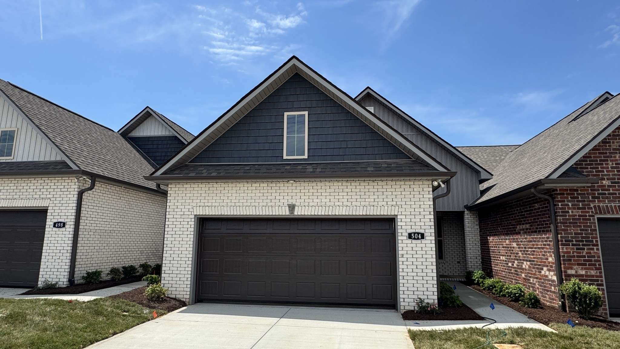 504 W Foxrun, Springfield, TN 37172