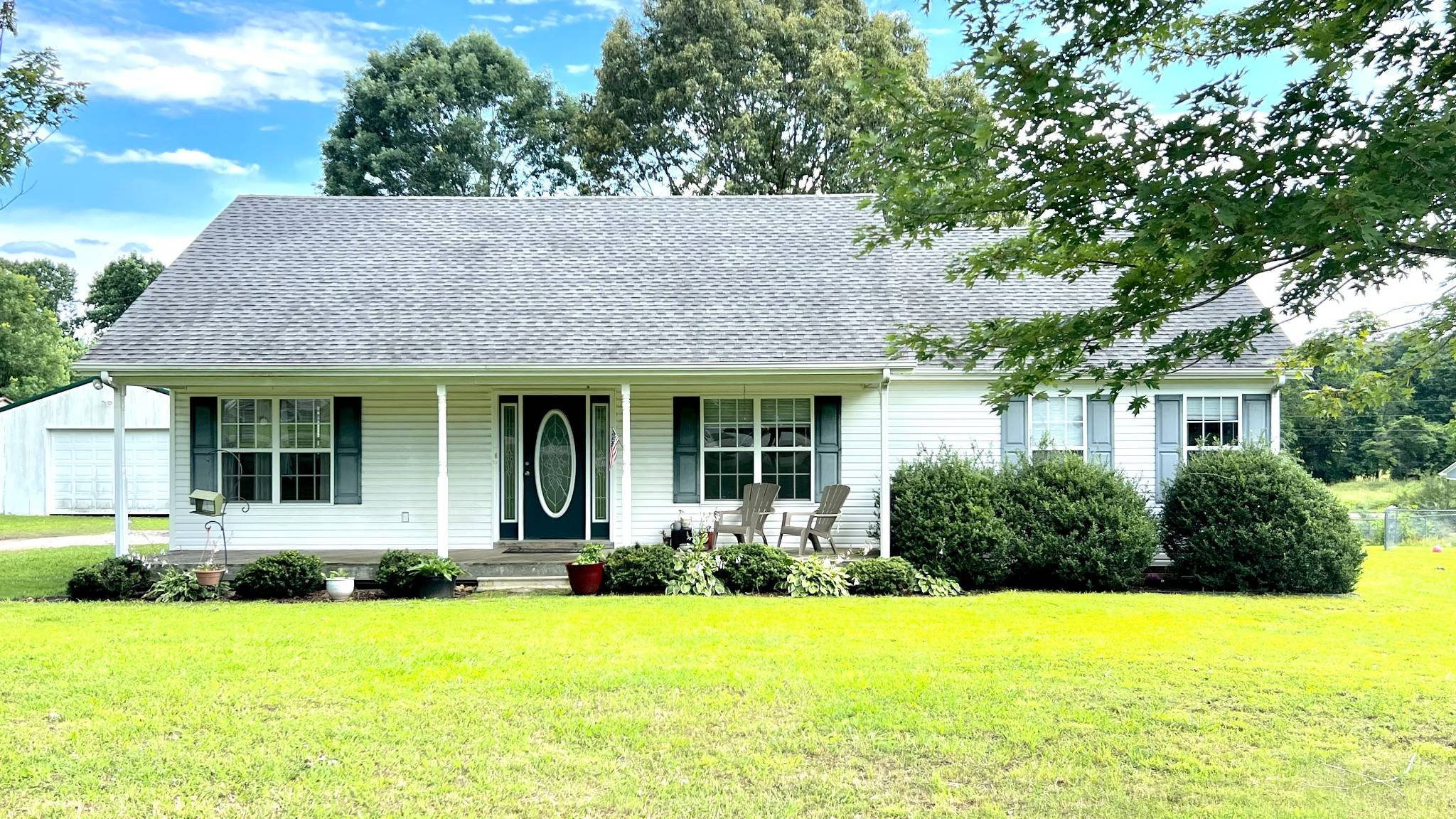 153 Commodore Cir, Summertown, TN 38483