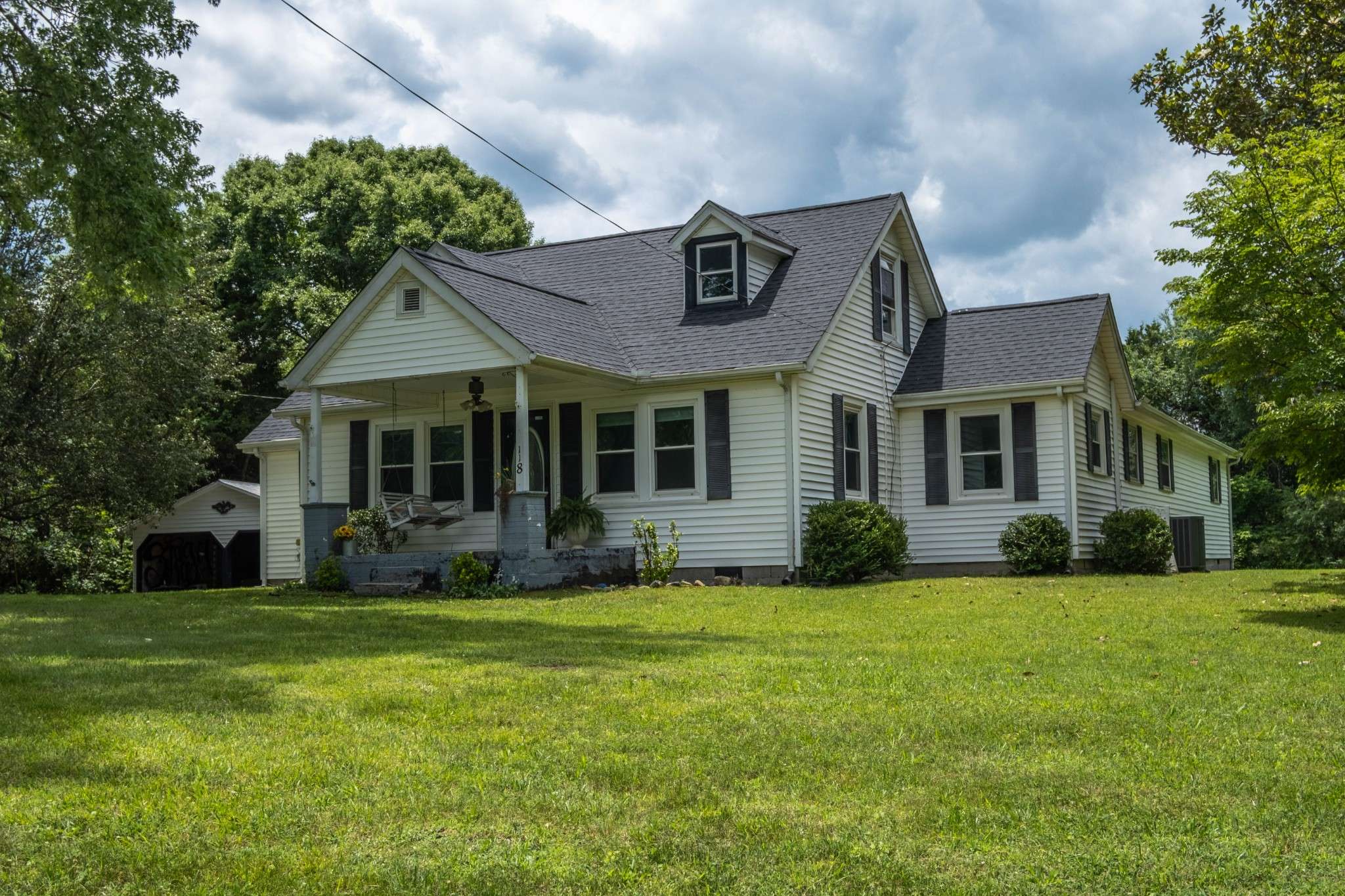 118 Bone Cave Rd, Rock Island, TN 38581