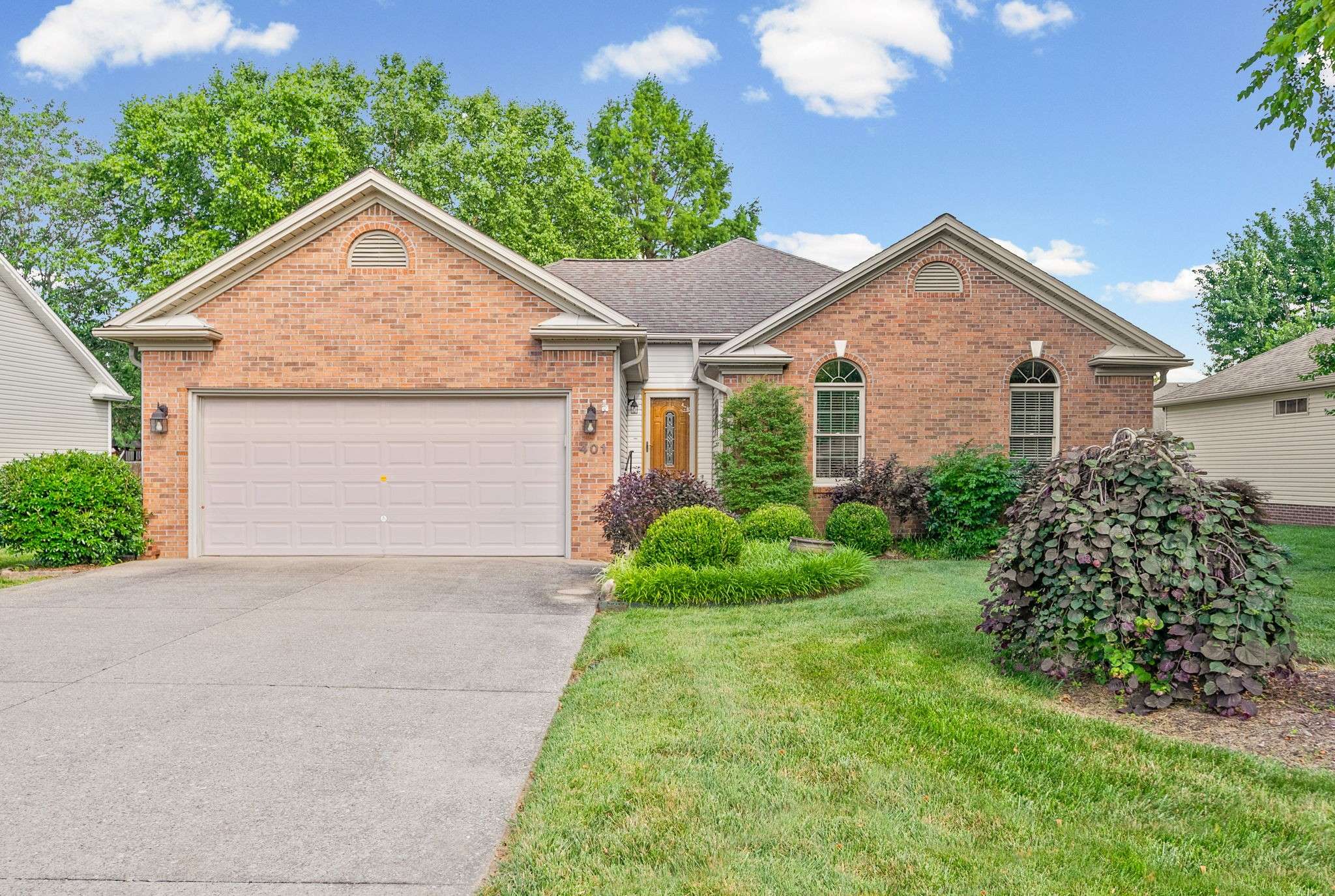 401 Irish Cir, Hopkinsville, KY 42240