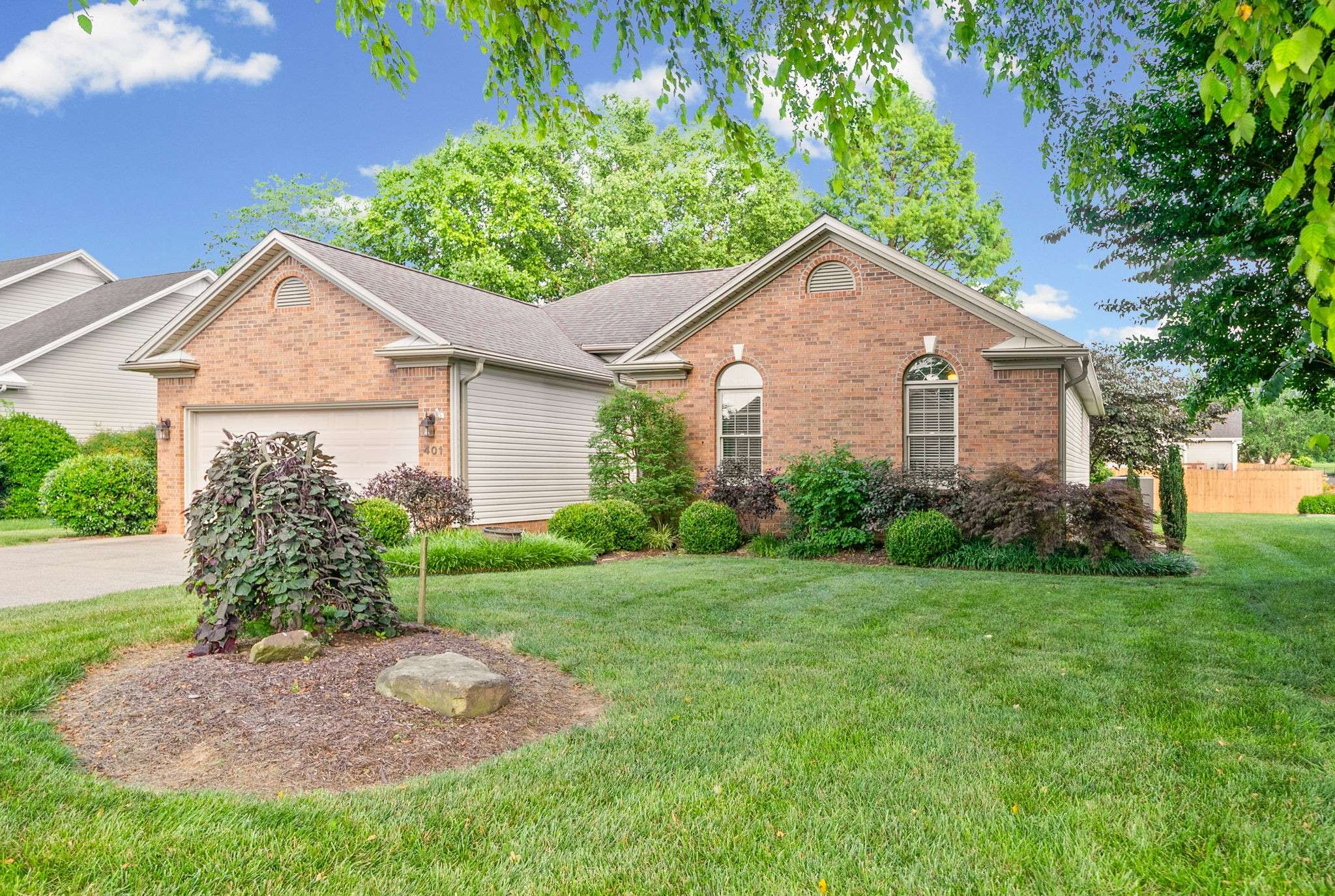 401 Irish Cir, Hopkinsville, KY 42240