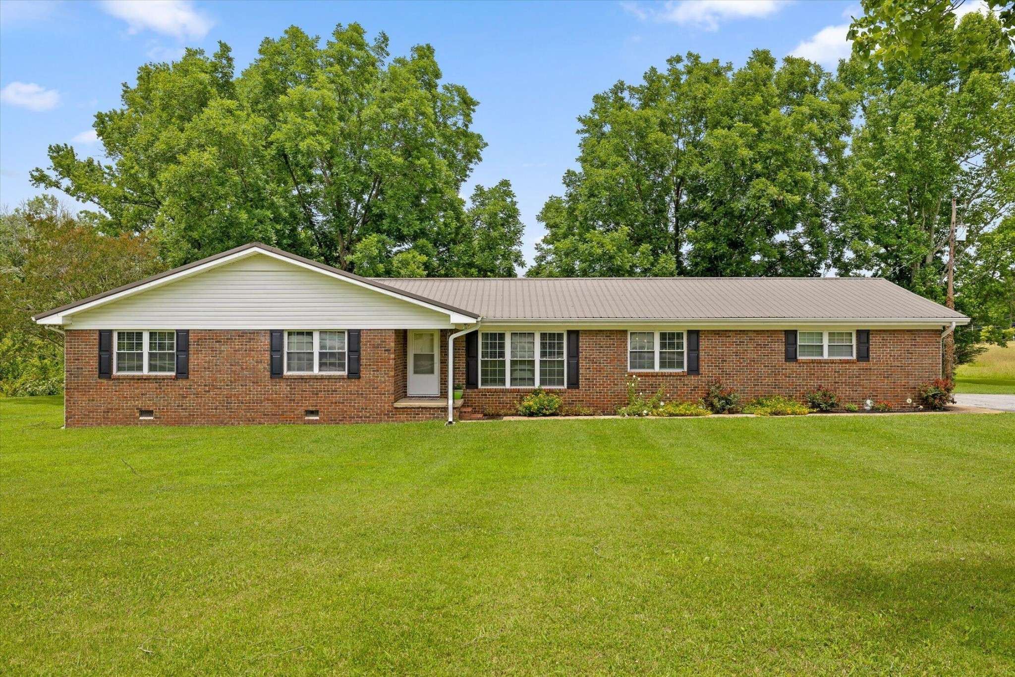 11127 E Brainerd Road, Apison, TN 37302