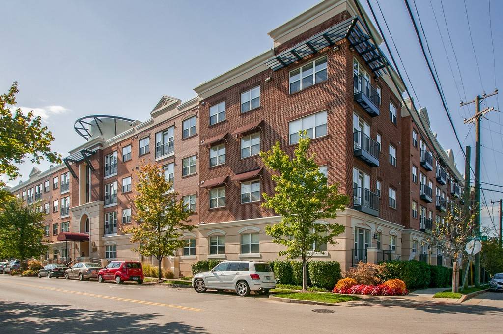 3000 Vanderbilt Pl #443, Nashville, TN 37212