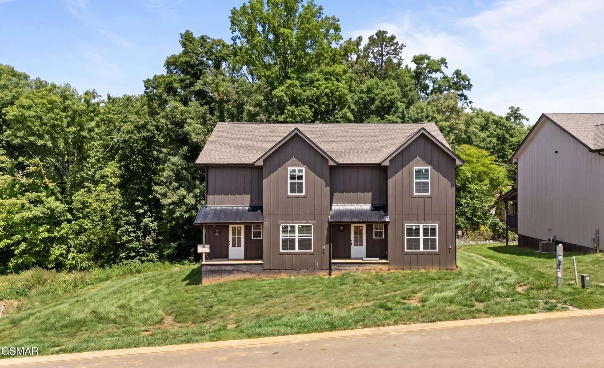 913 LACY CT, Sevierville, TN 37862