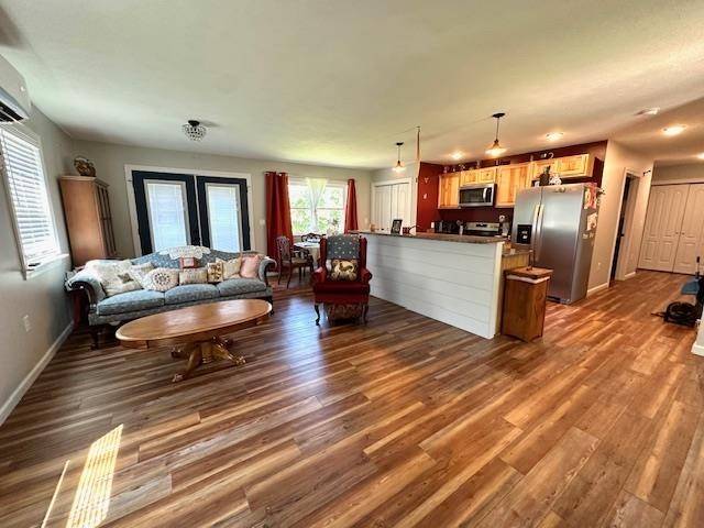 2082 AIRPORT RIDGE RD, Linden, TN 37096
