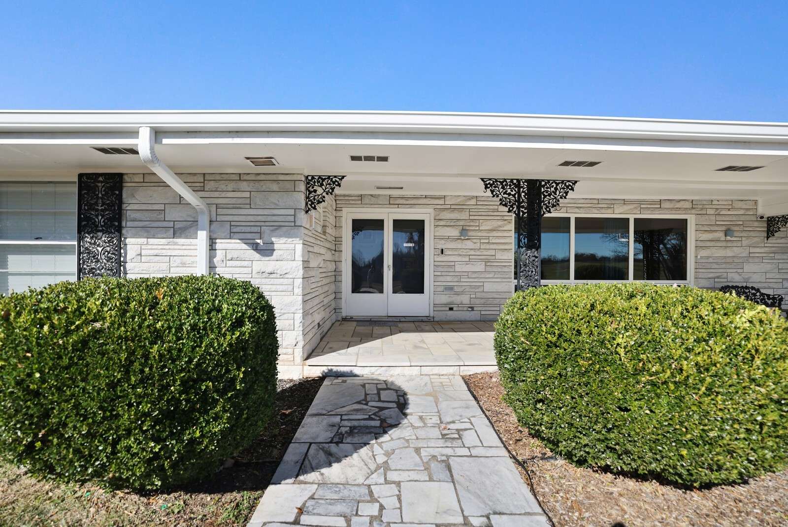 676 Ferguson Hill Rd, Lafayette, TN 37083