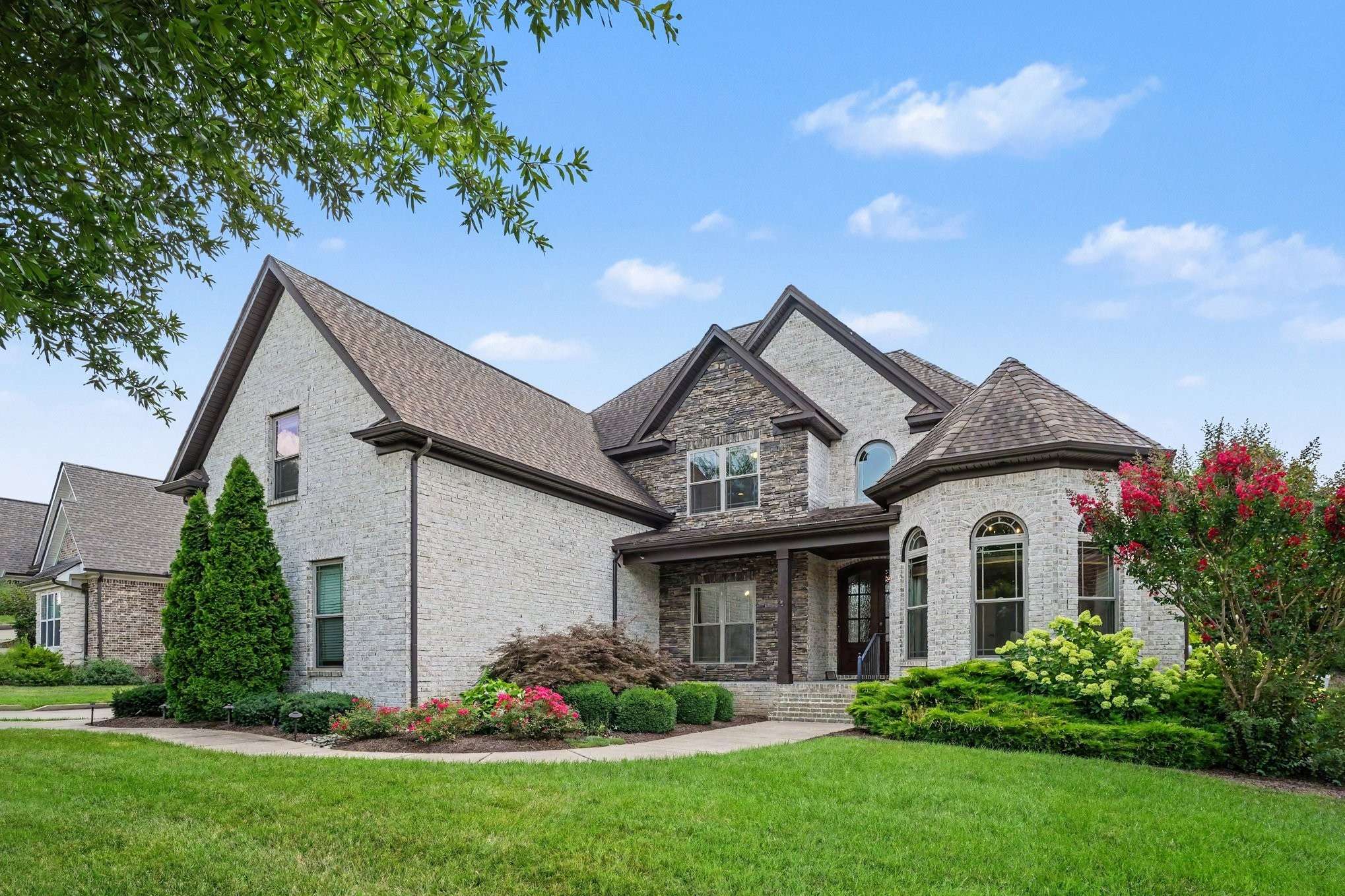 1929 Fairhaven Ln, Murfreesboro, TN 37128