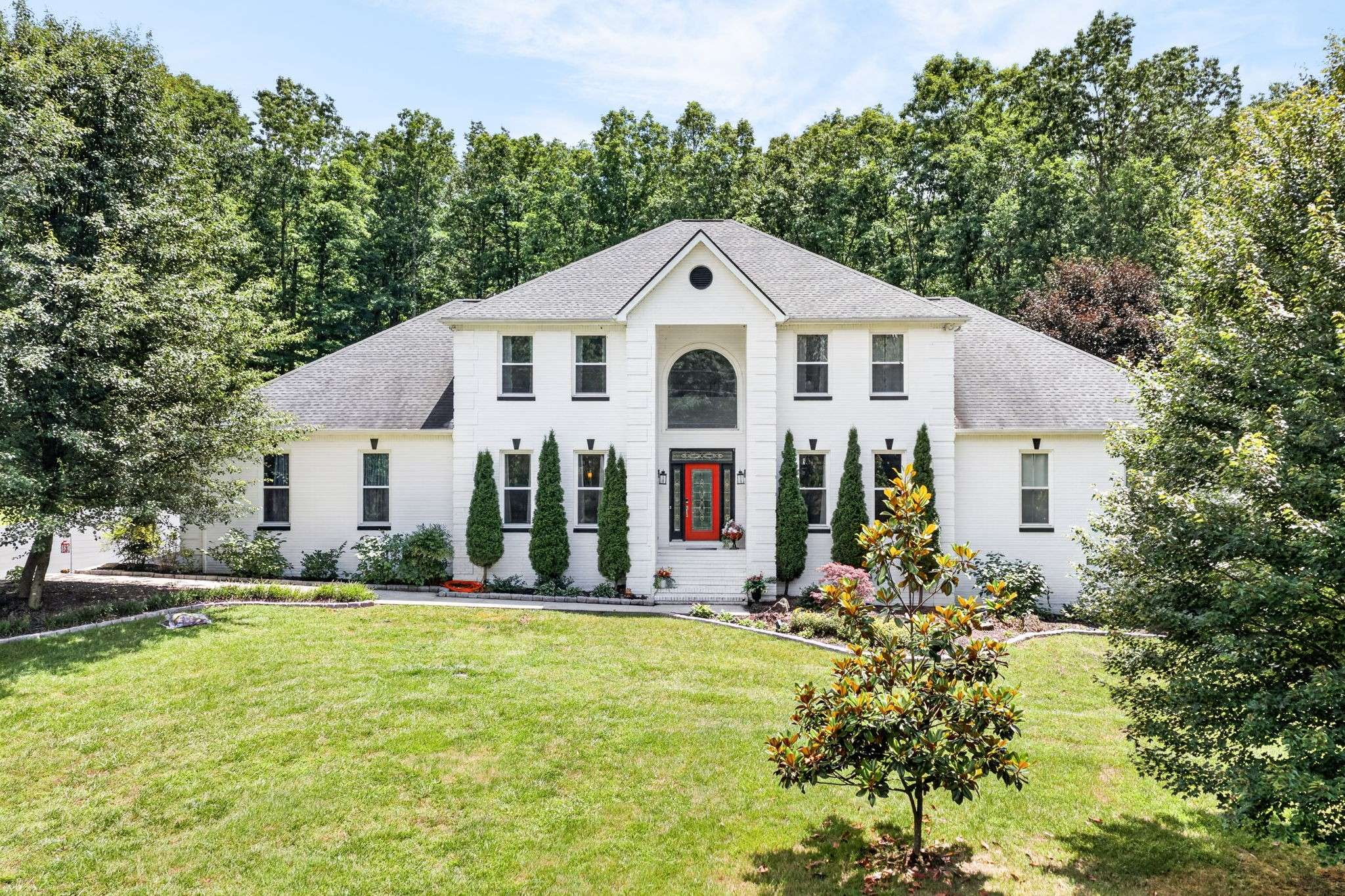 307 Laurel Cir, Crossville, TN 38555