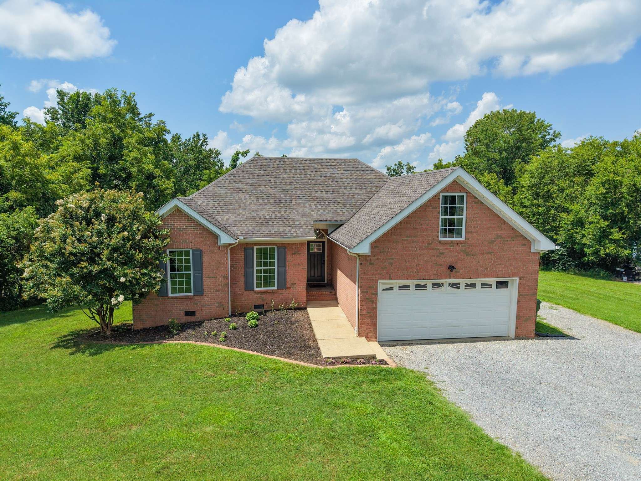 9389 Hi Lo Rd, Bon Aqua, TN 37025