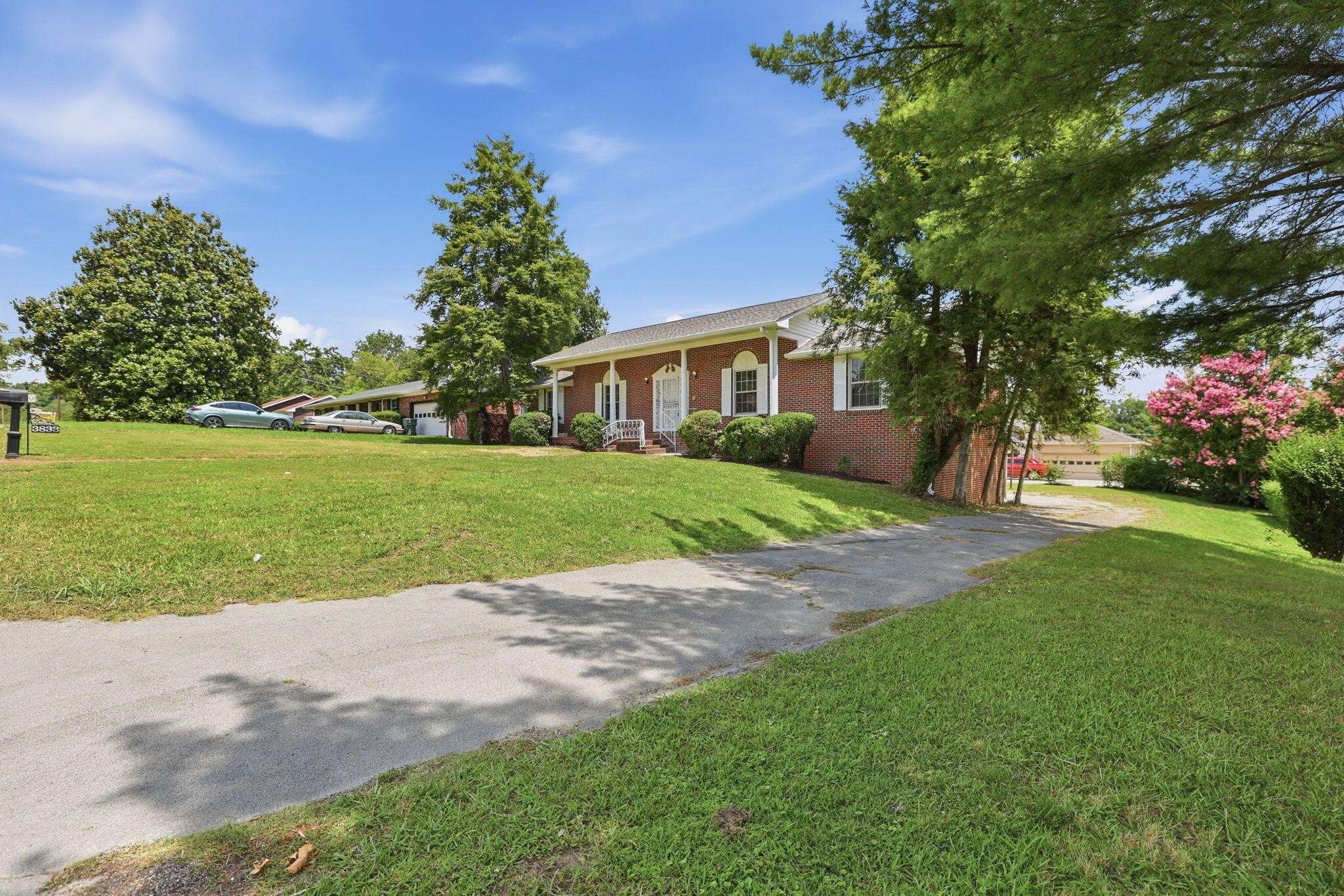 3833 Pin Oak Terrace, Chattanooga, TN 37411