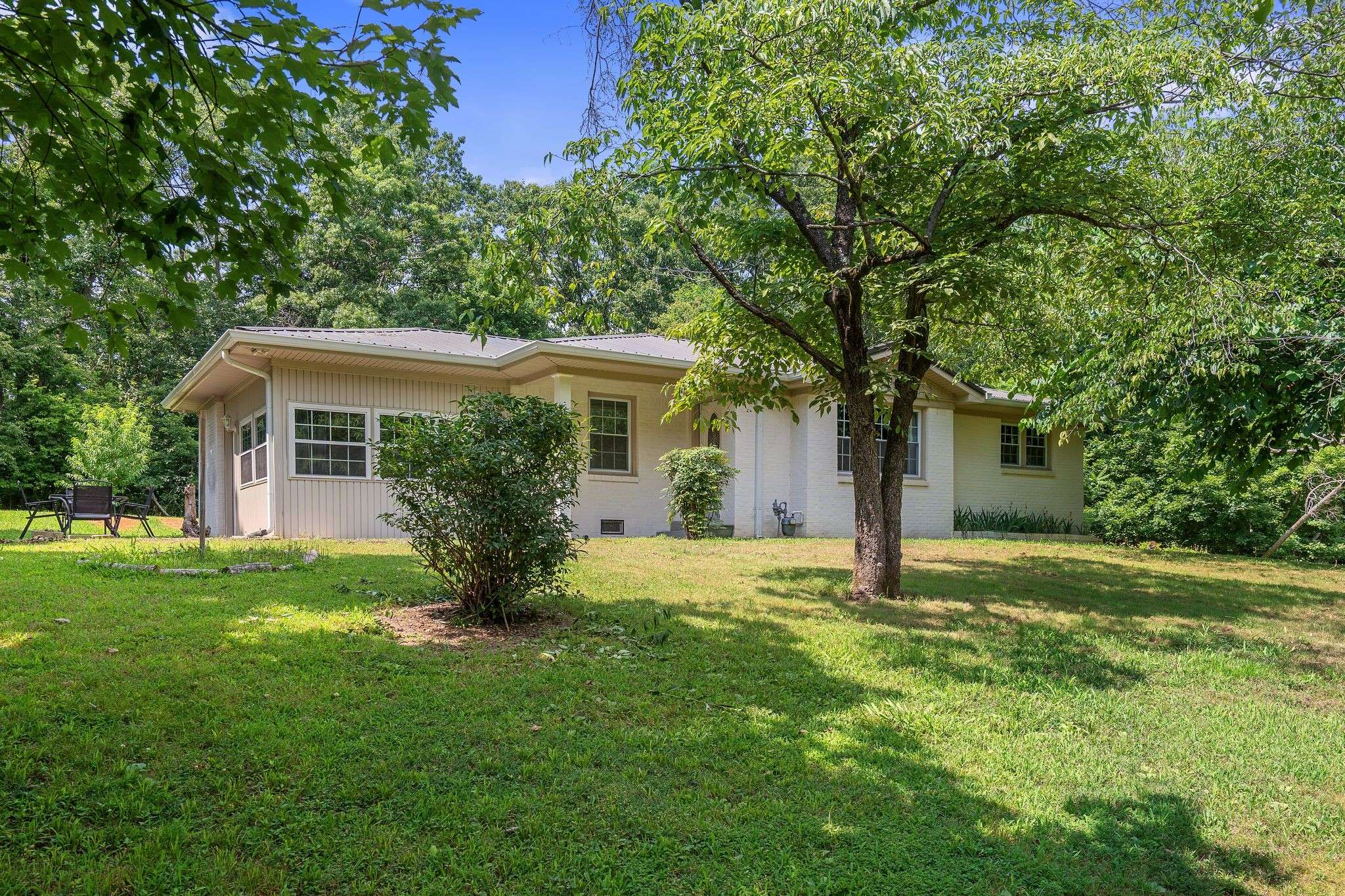 8531 Pinewood, Lyles, TN 37098