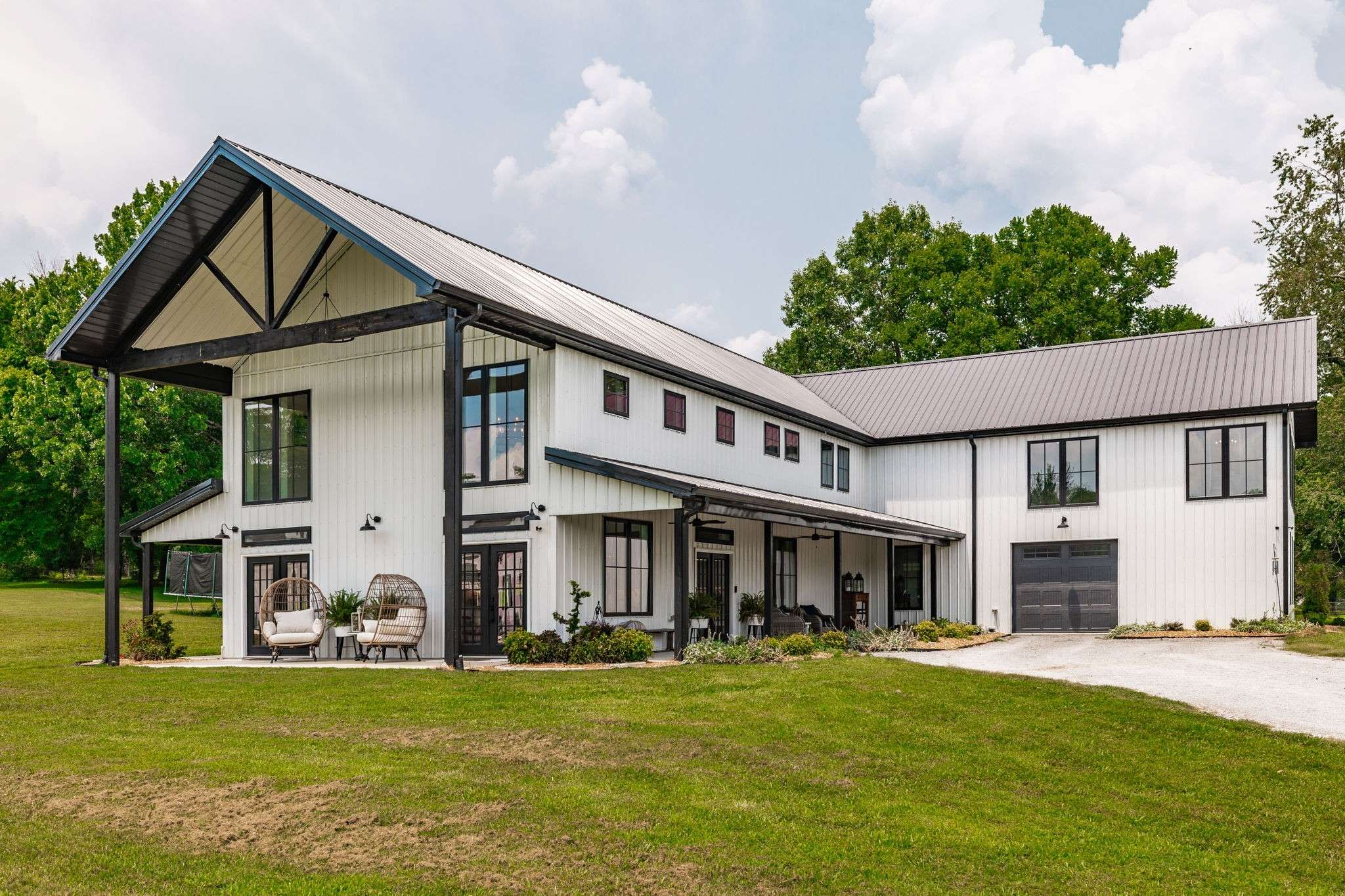 1243 Madison Creek Rd, Goodlettsville, TN 37072