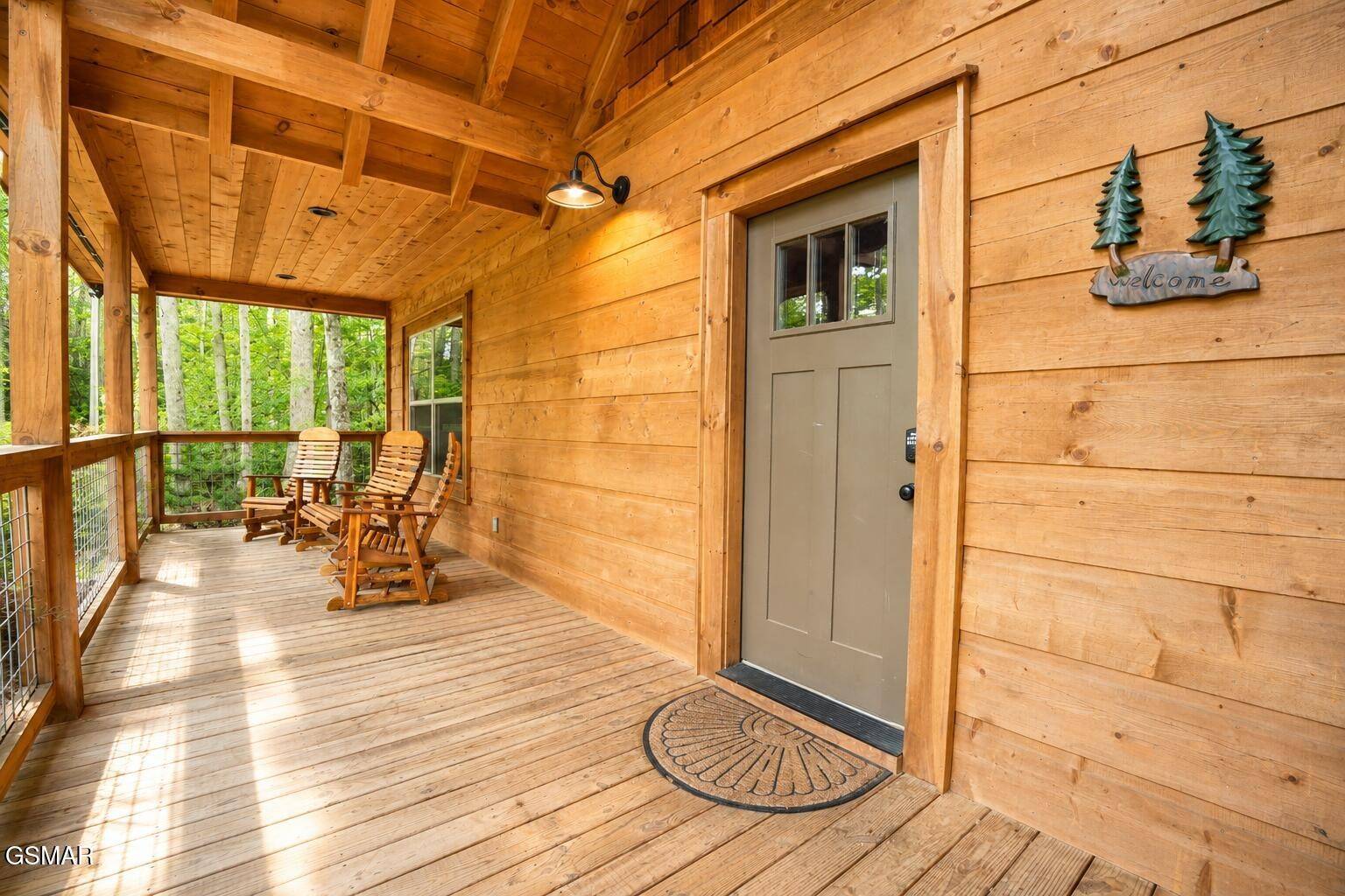 2215 Cub Circle, Sevierville, TN 37862