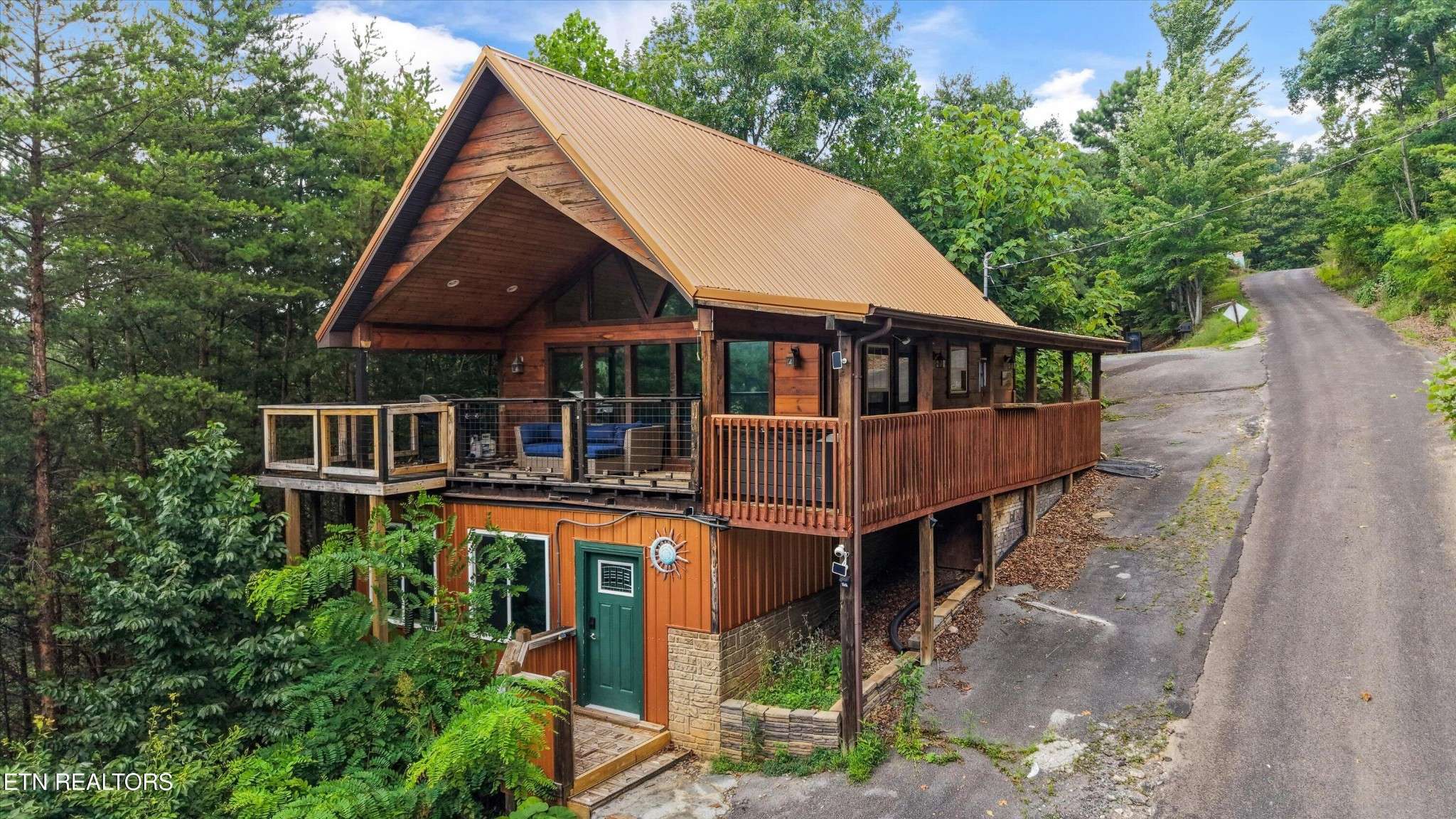 2624 Blanket Mountain Way, Sevierville, TN 37862