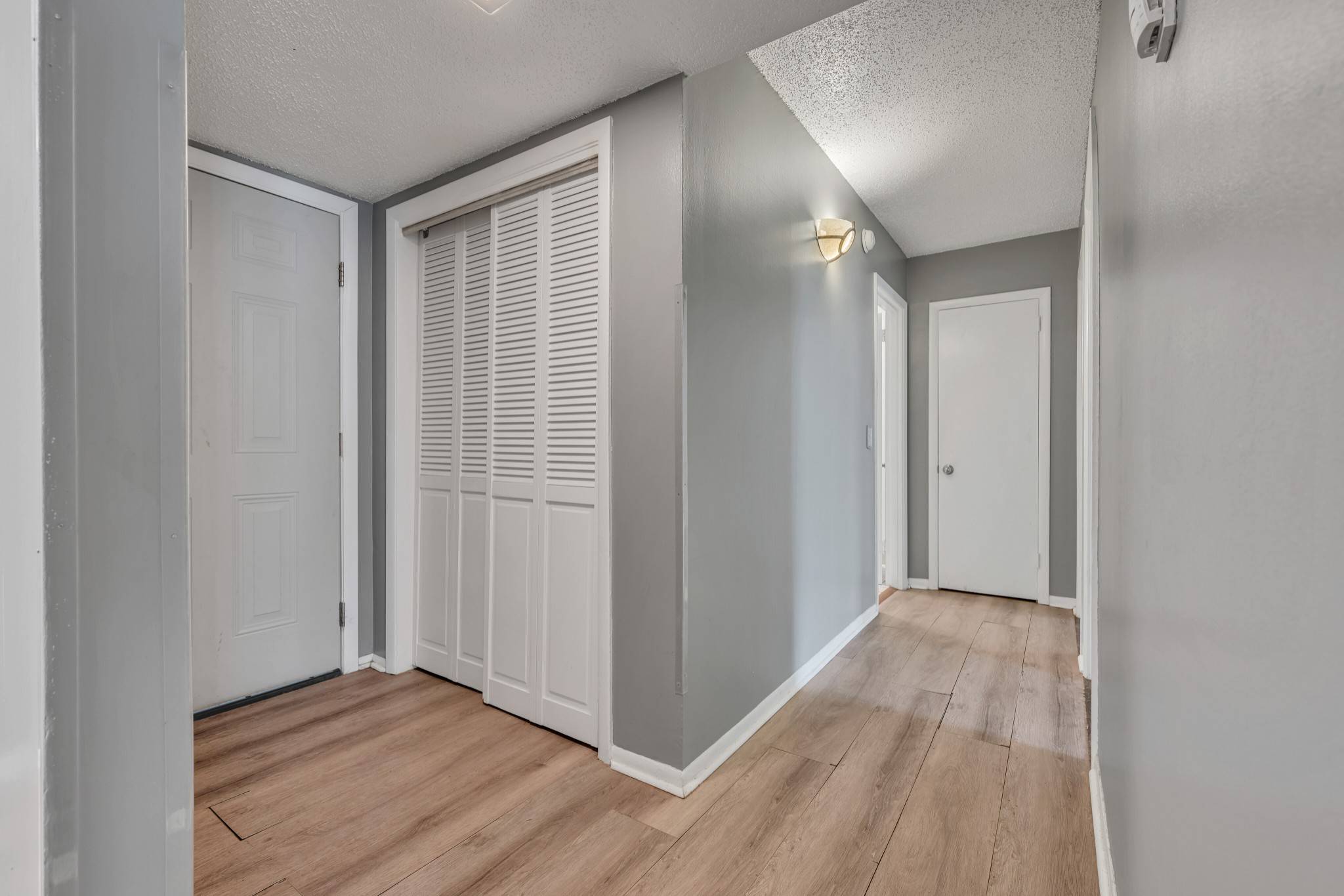441 Harding Pl #B2, Nashville, TN 37211