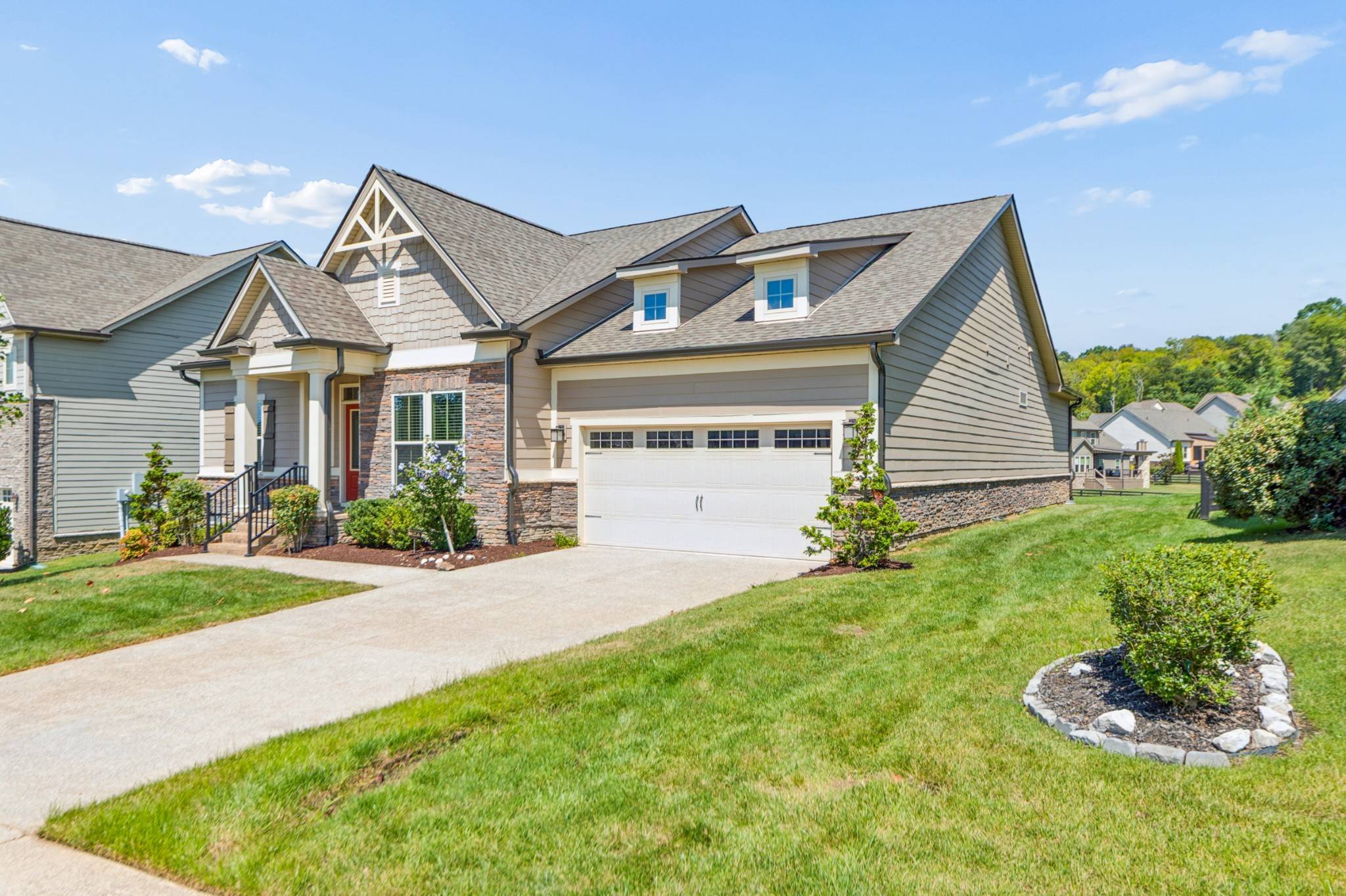 6910 Wellsford Ln, College Grove, TN 37046