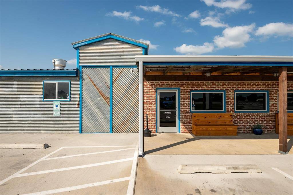 3921 S Highway 287, Waxahachie, TX 75165