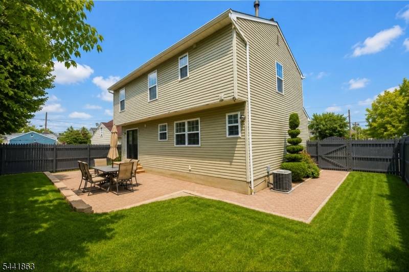20 Cliff Ave, Woodbridge Twp., NJ 08863