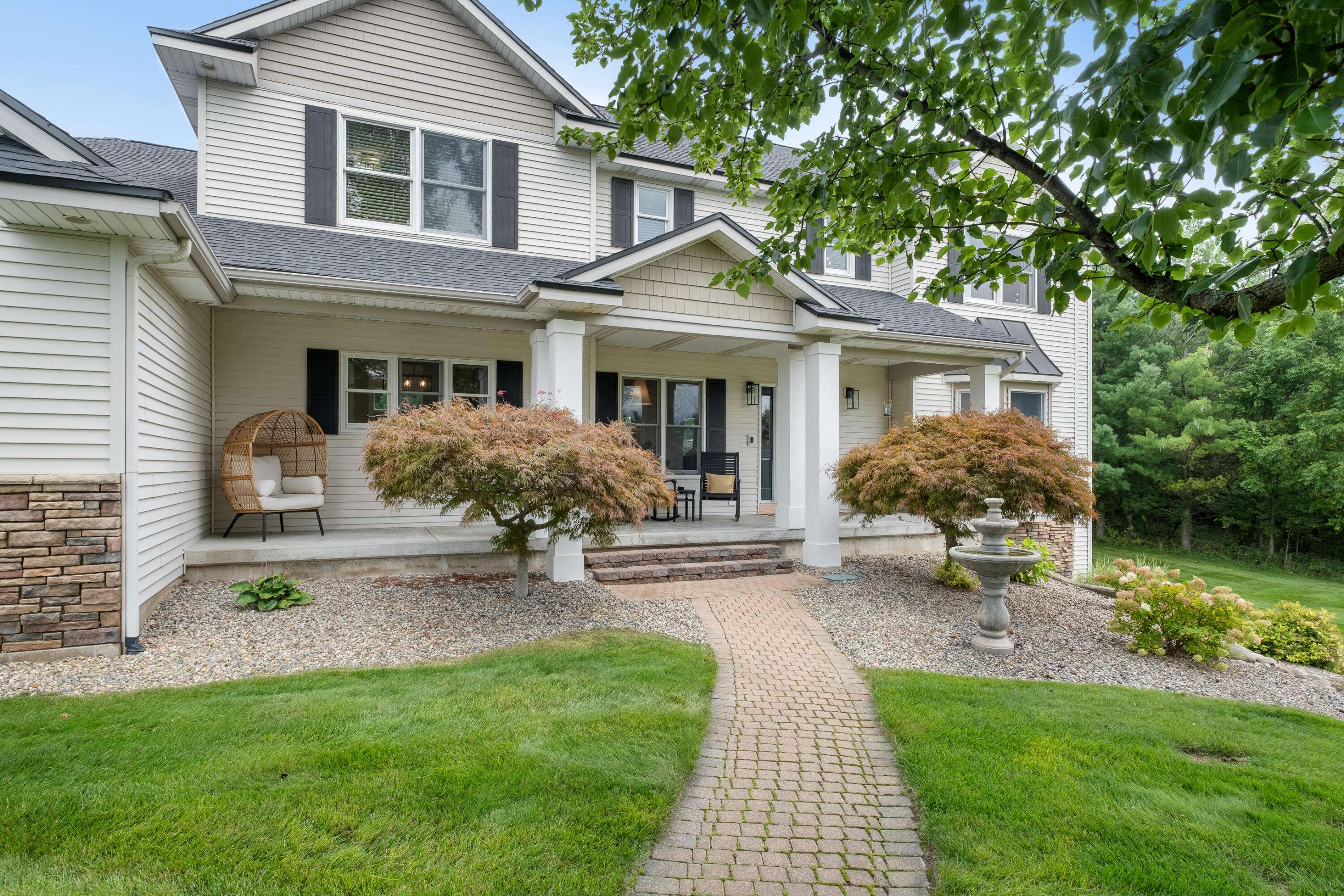 8155 96th ST SE, Caledonia Twp, MI 49302
