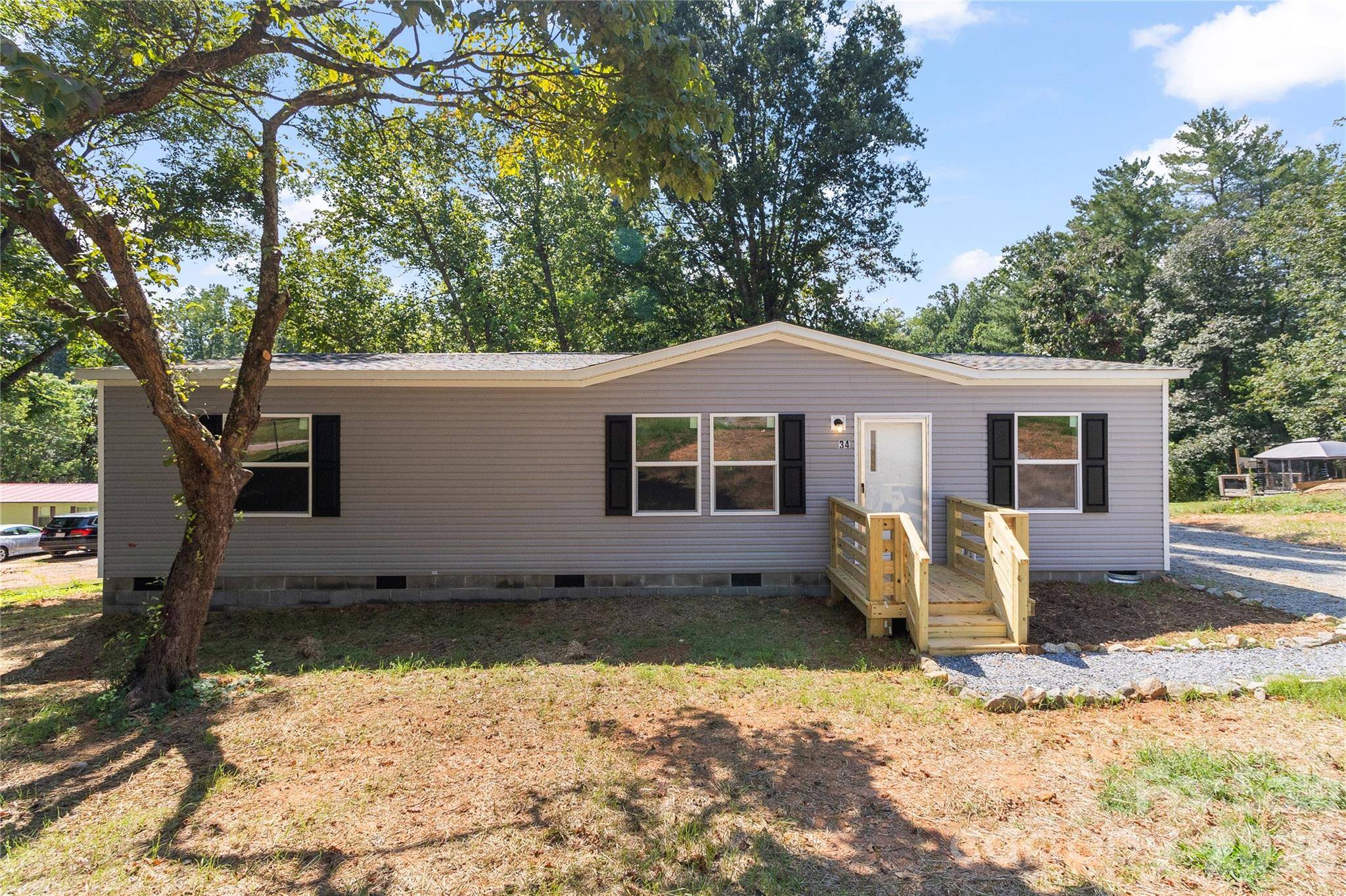 34 S Gaither AVE, Newton, NC 28658