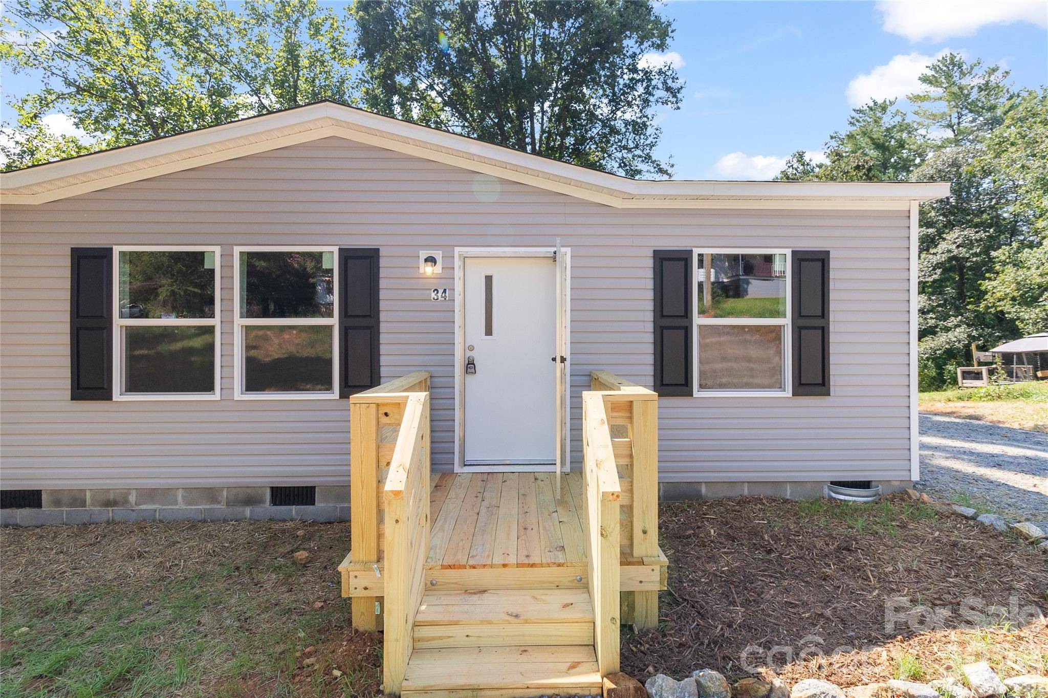 34 S Gaither AVE, Newton, NC 28658