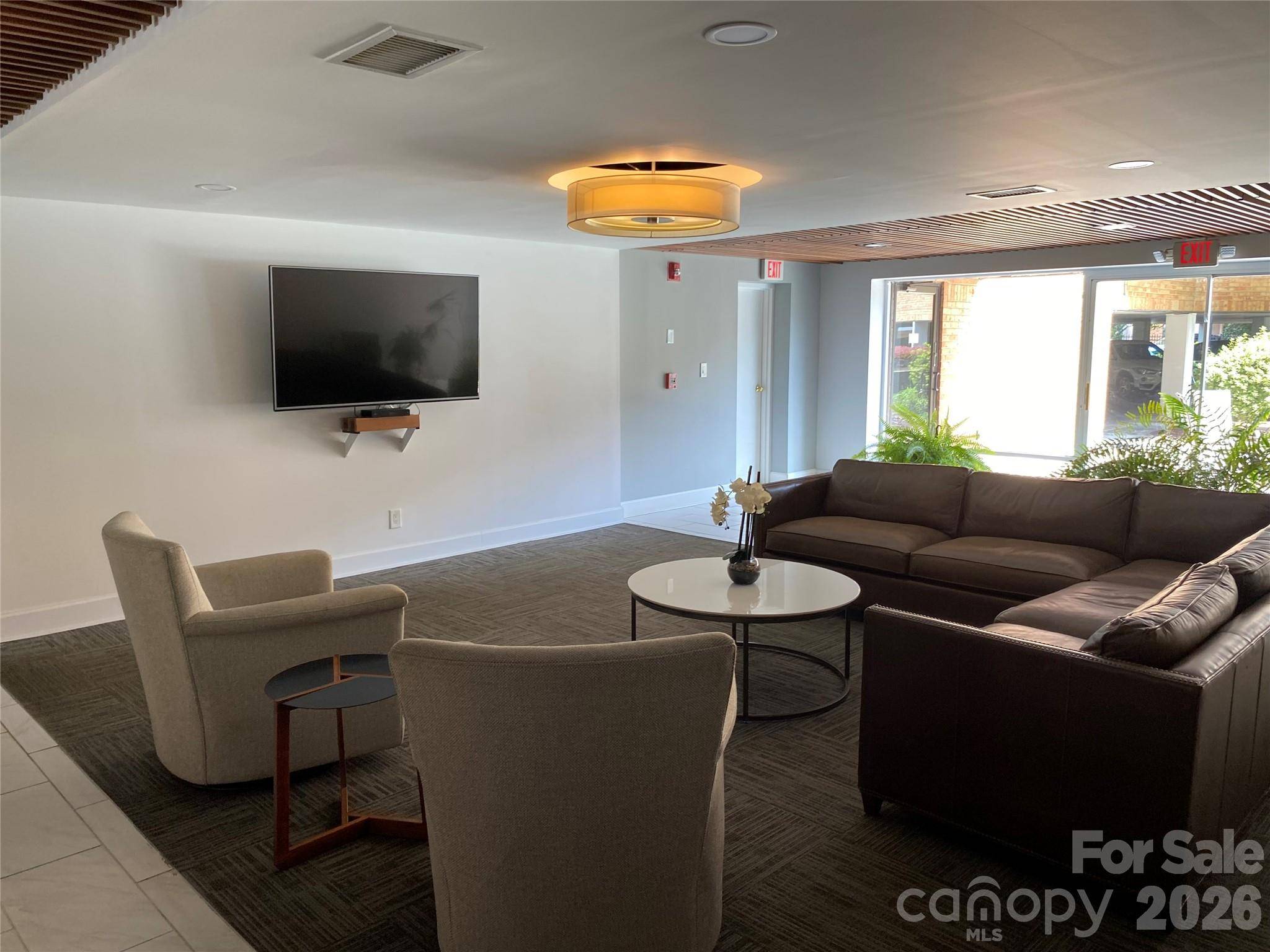 1323 Queens RD #208, Charlotte, NC 28207