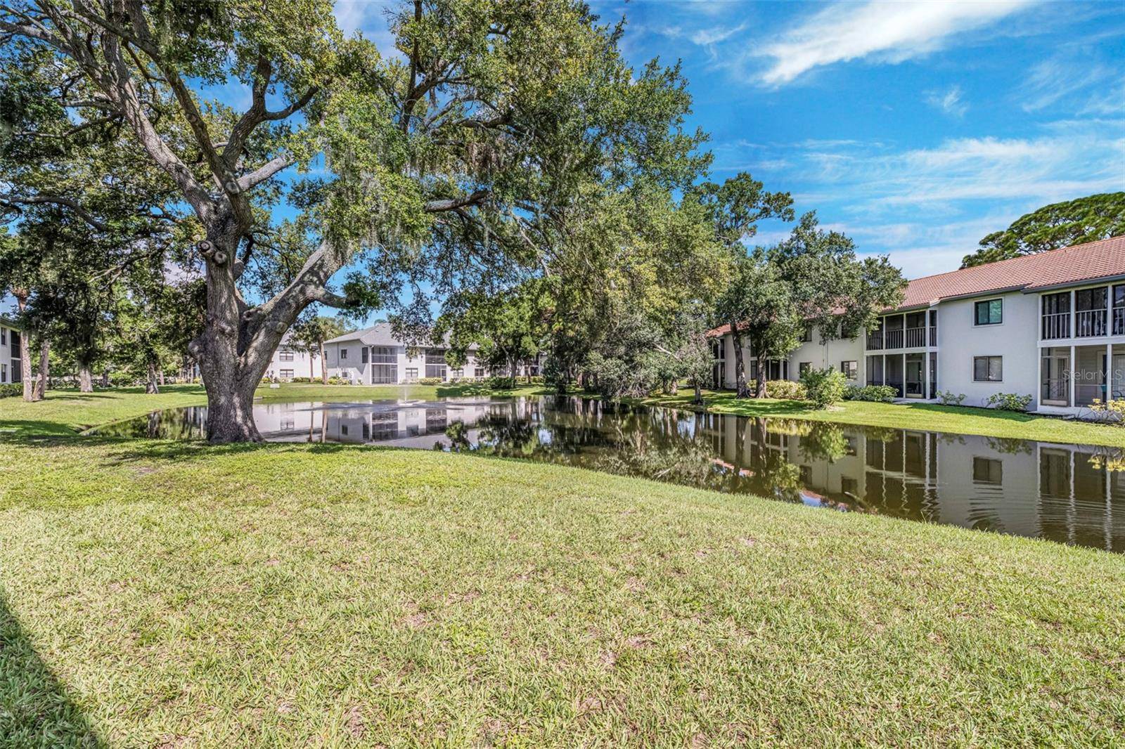 4520 47TH AVE W #103, Bradenton, FL 34210