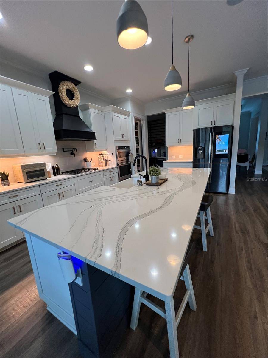6233 RIVO LAKES BLVD, Sarasota, FL 34241