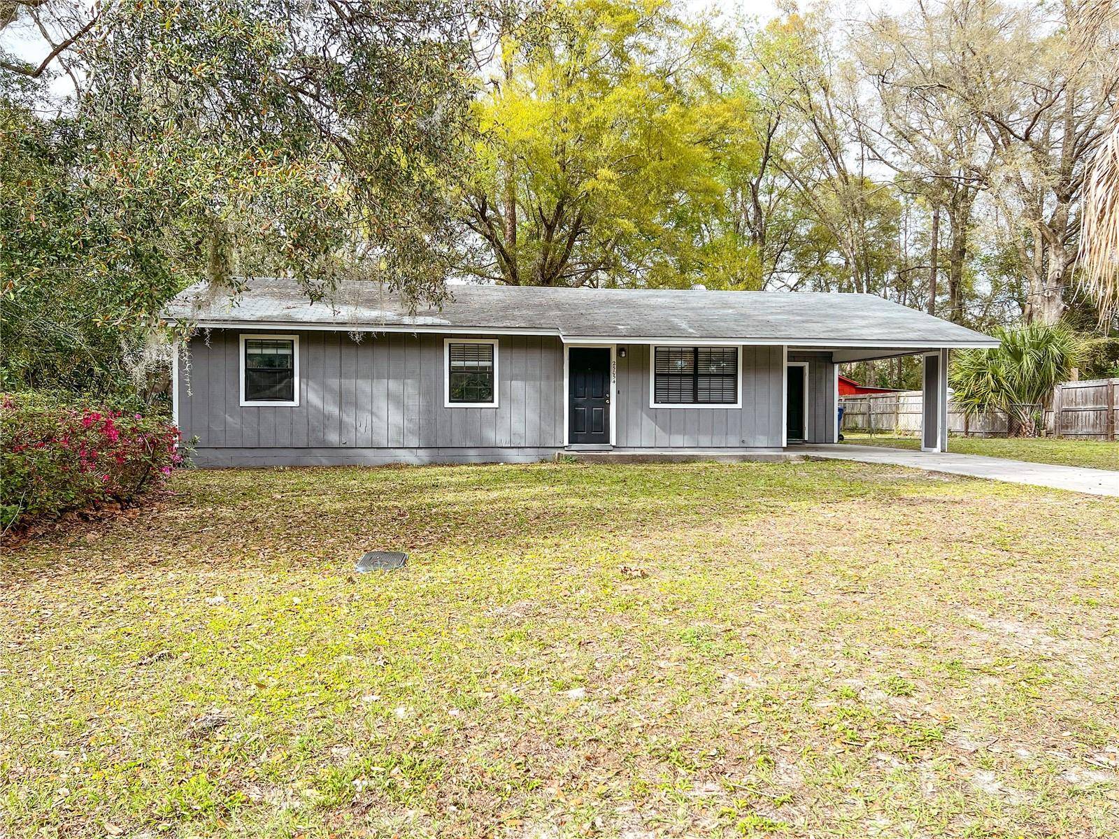 25054 NW 2ND AVE, Newberry, FL 32669