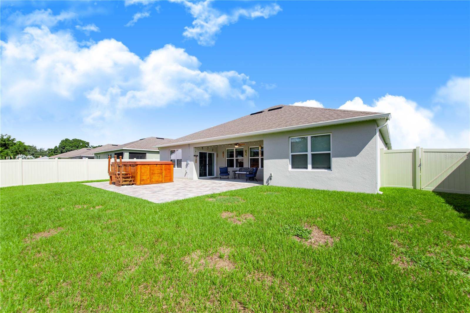 803 AUBURN GROVE CT, Auburndale, FL 33823