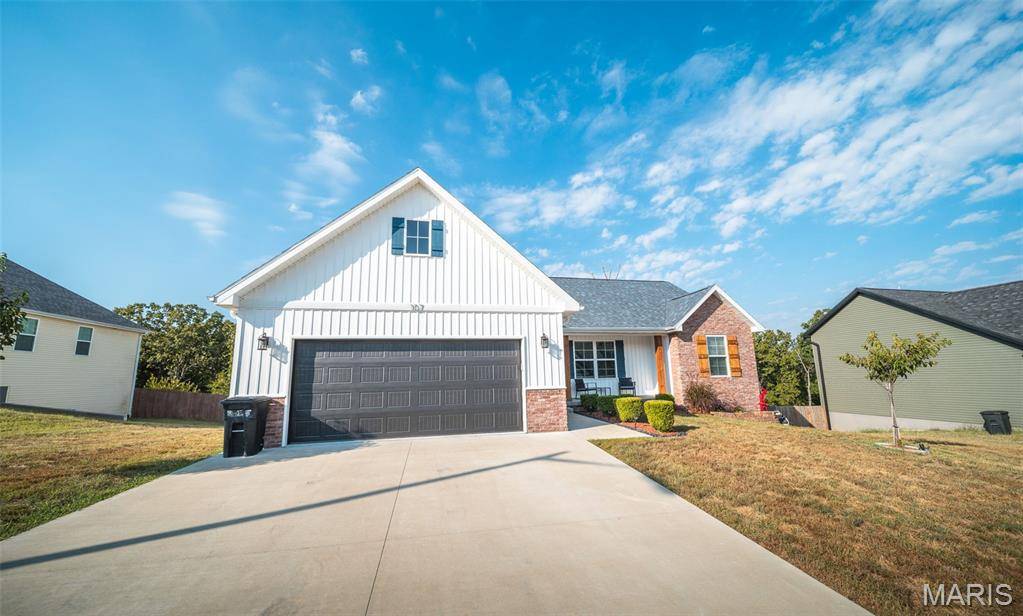 107 Alice DR, Waynesville, MO 65583