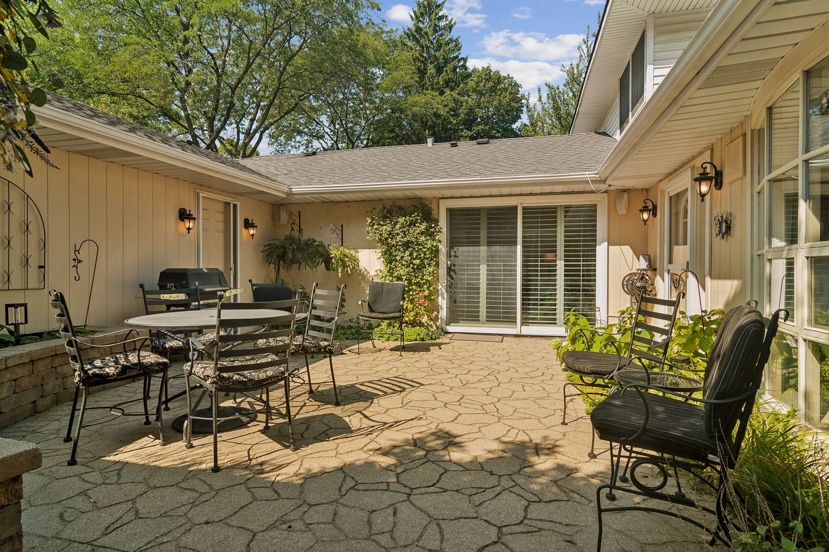 4 Stuart On Oxford ST, Rolling Meadows, IL 60008