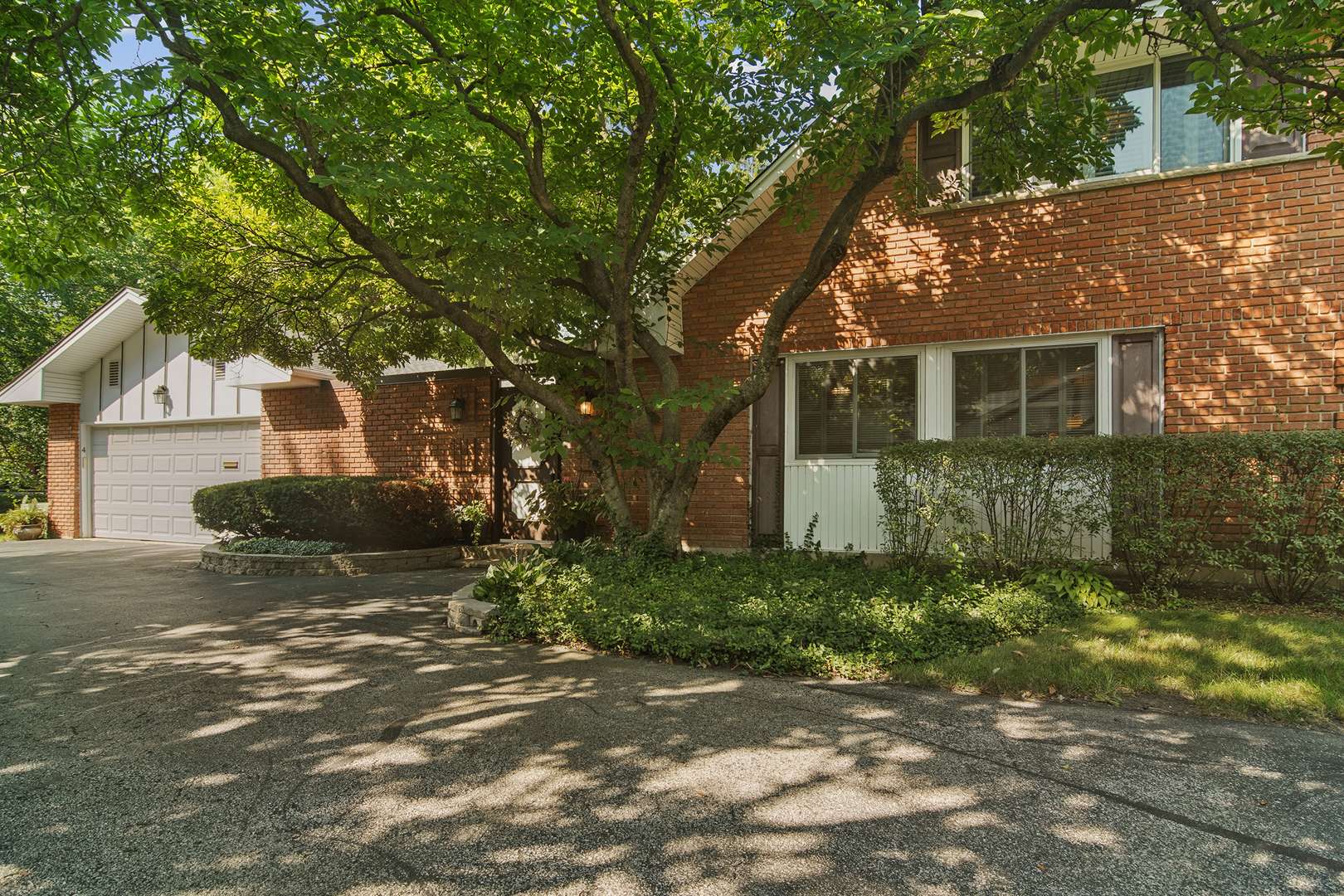 4 Stuart On Oxford ST, Rolling Meadows, IL 60008