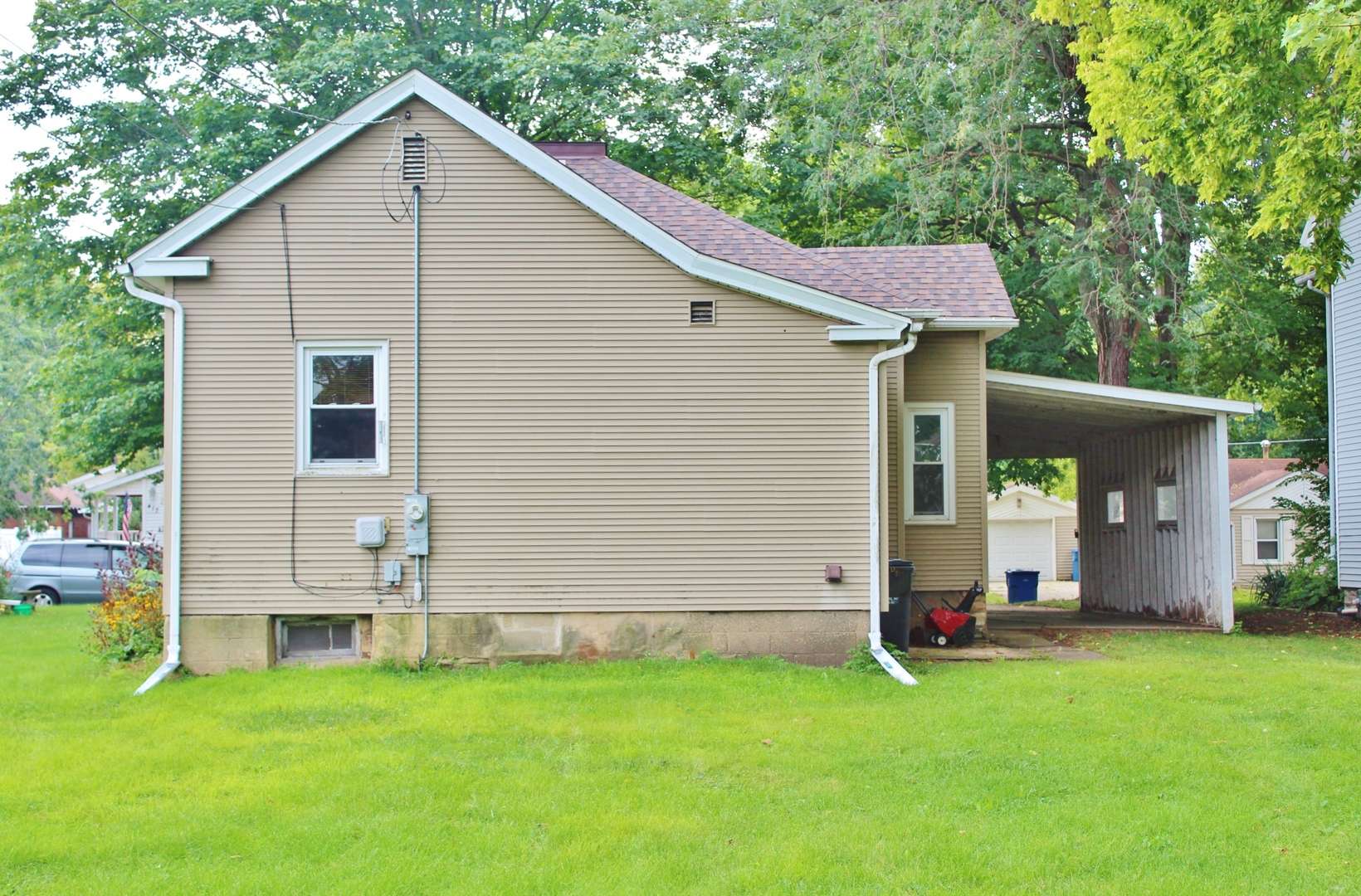 416 E Benton ST, Morris, IL 60450