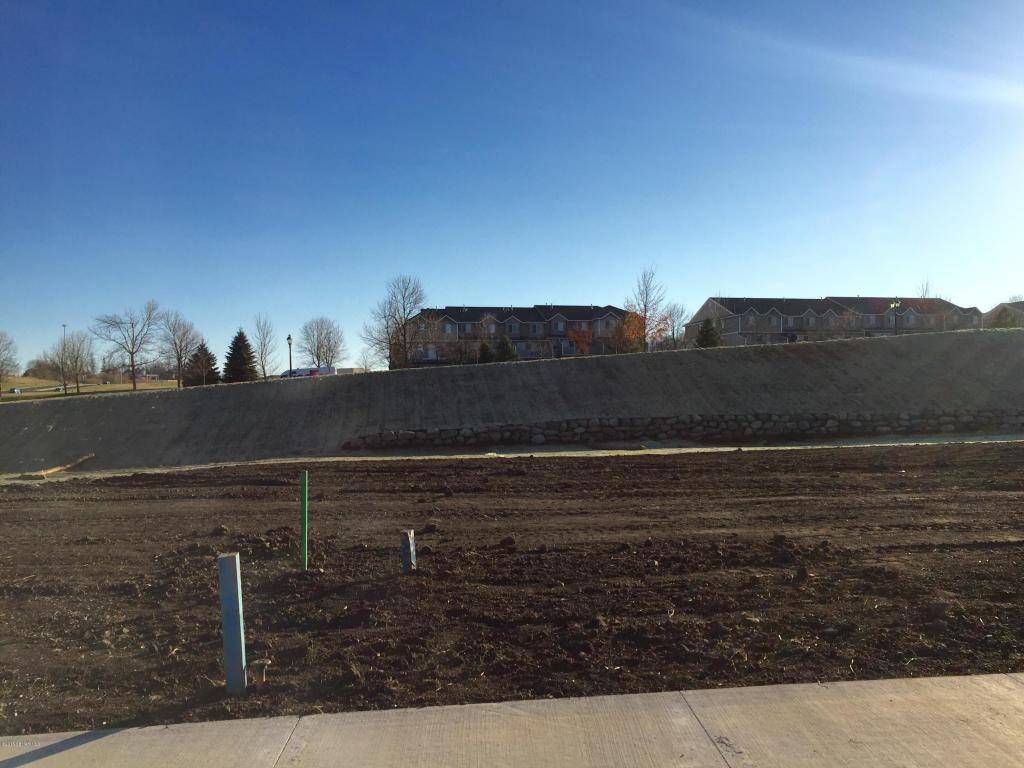 1052 Southwell Enclave NE, Byron, MN 55920