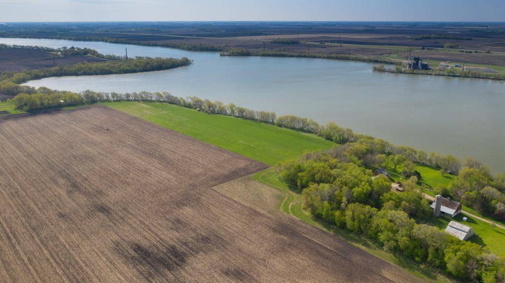 801 140th ST, Sherburn, MN 56171